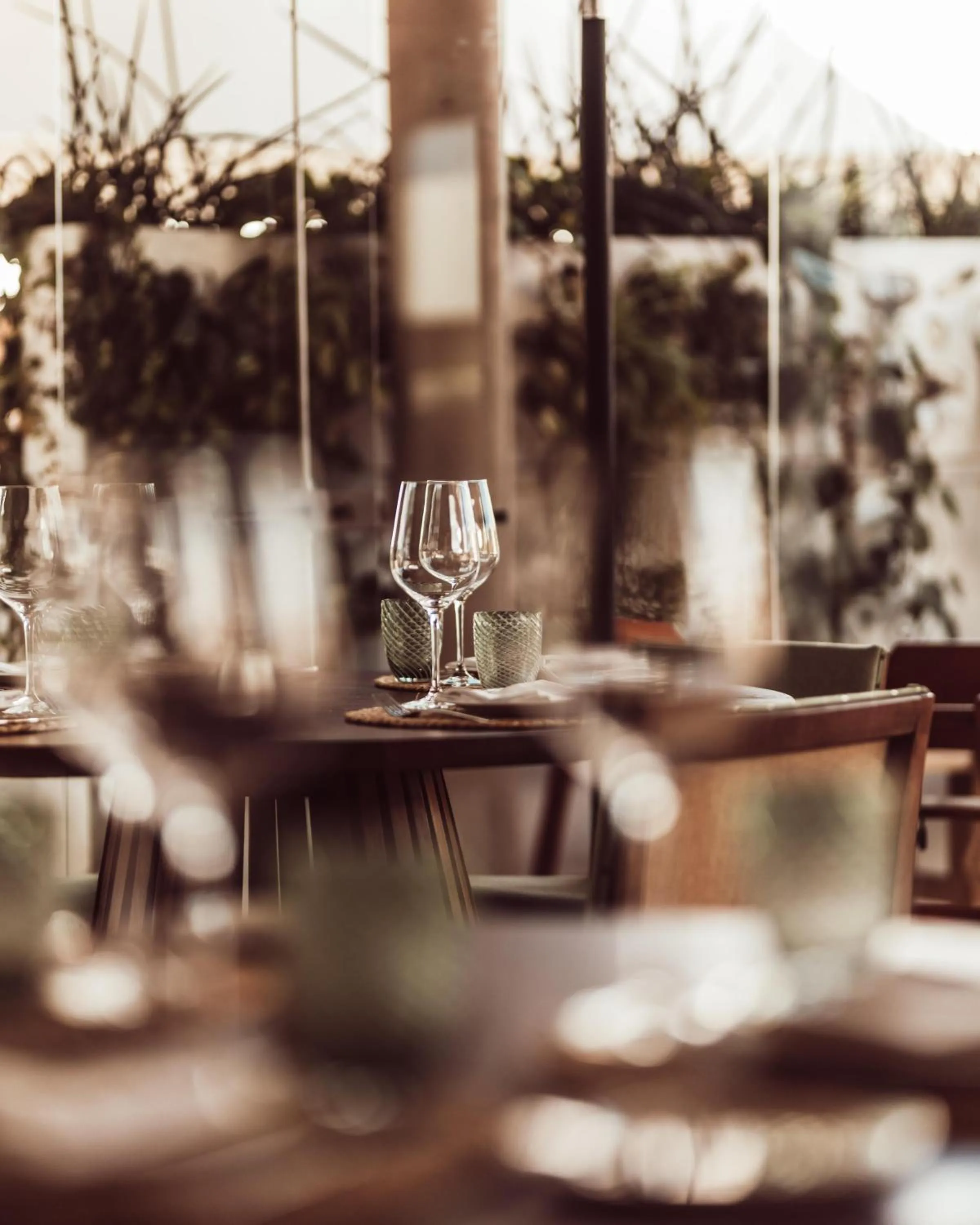 Restaurant/places to eat in Hotel Baobab Suites