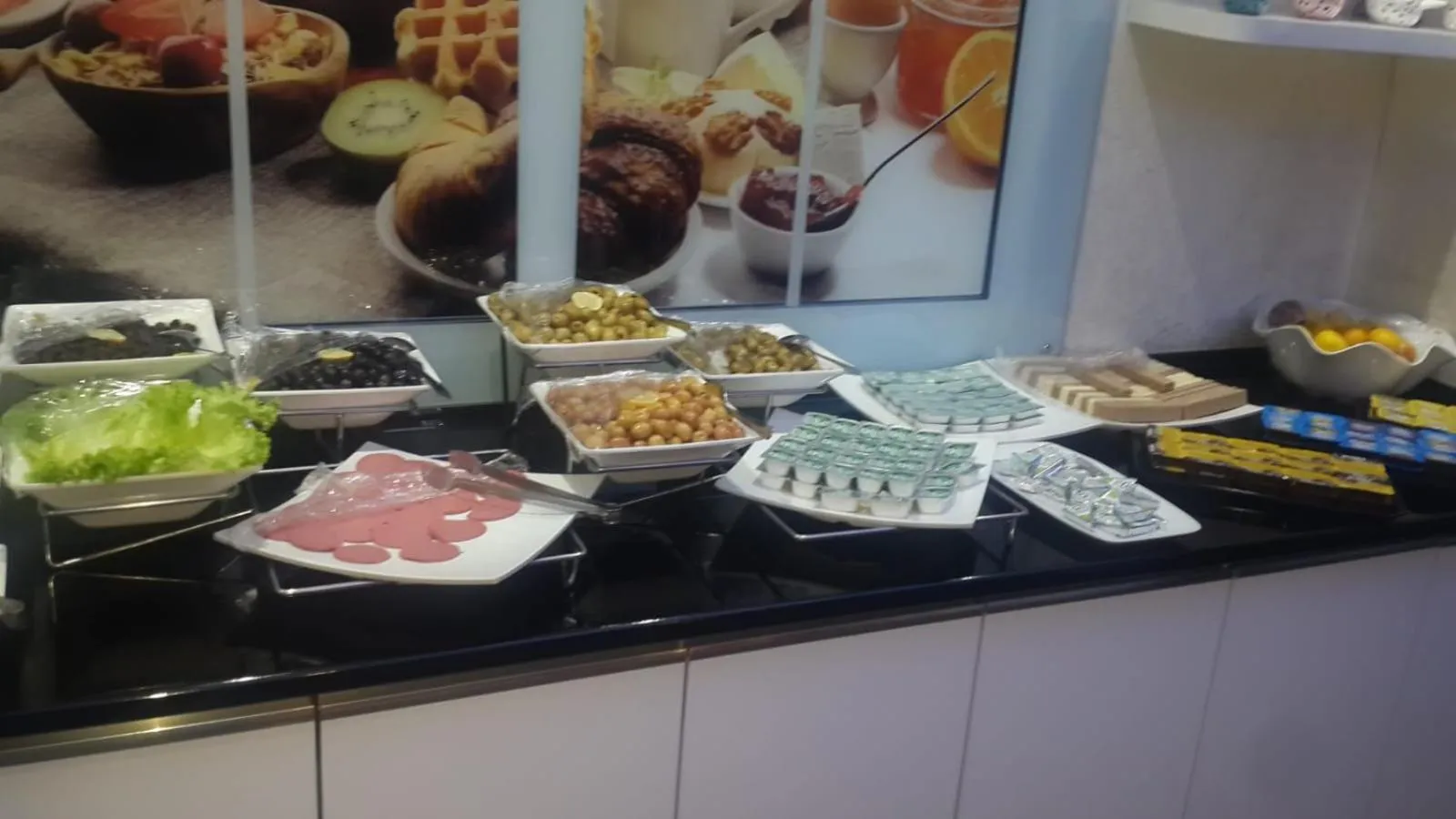 Breakfast in Asrin Business Hotel Kızılay