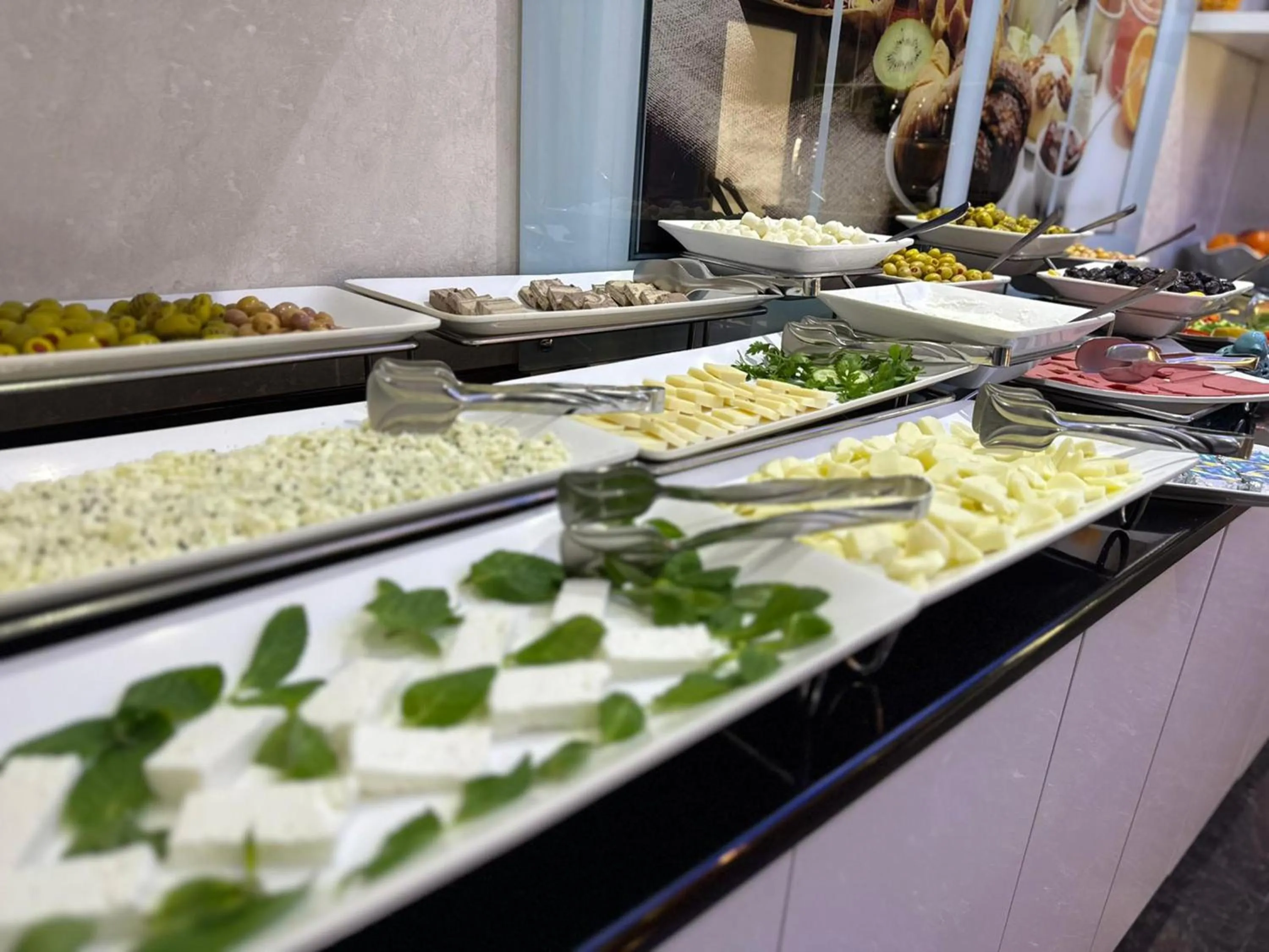 Buffet breakfast in Asrin Business Hotel Kızılay