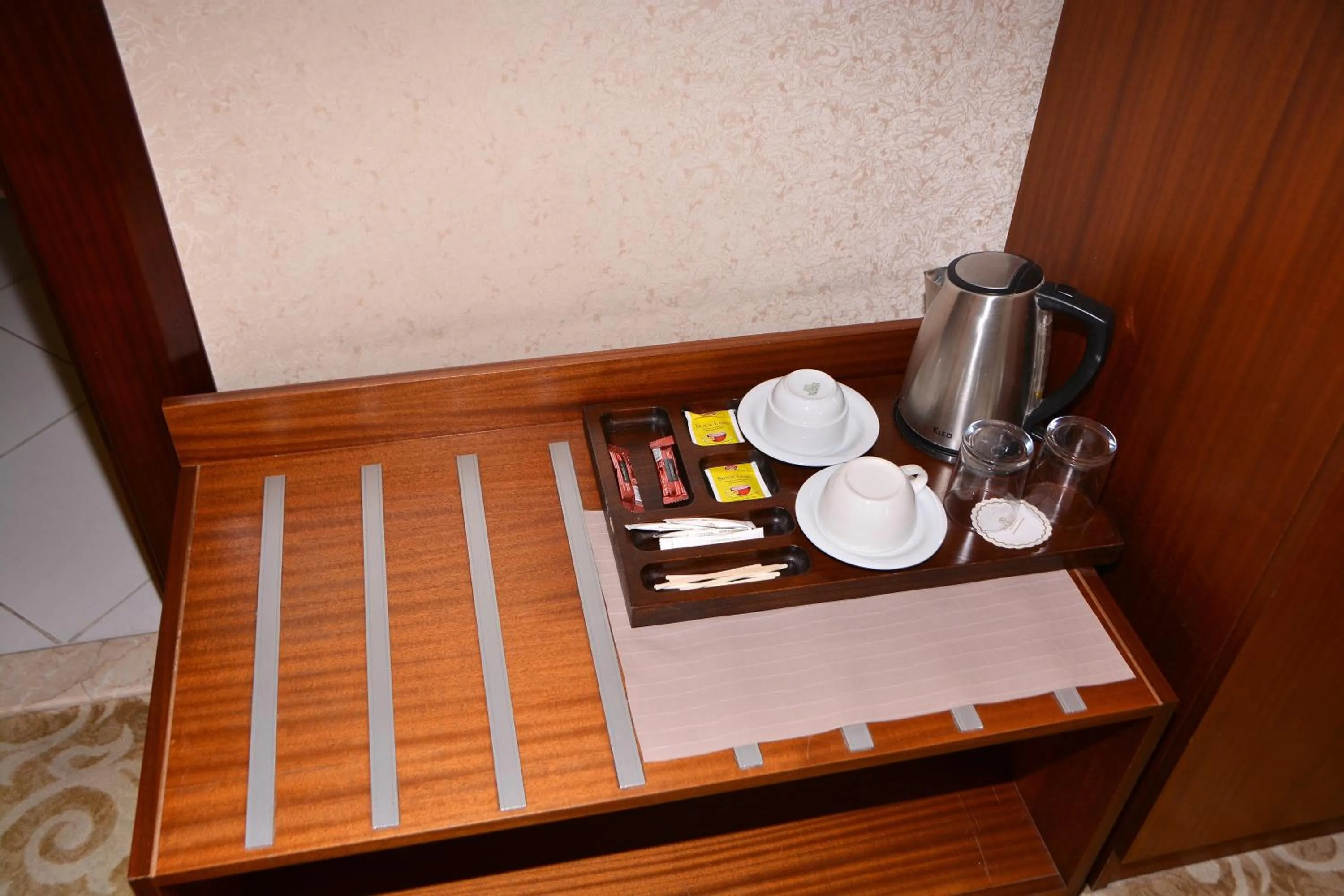 Photo of the whole room in Asrin Business Hotel Kızılay