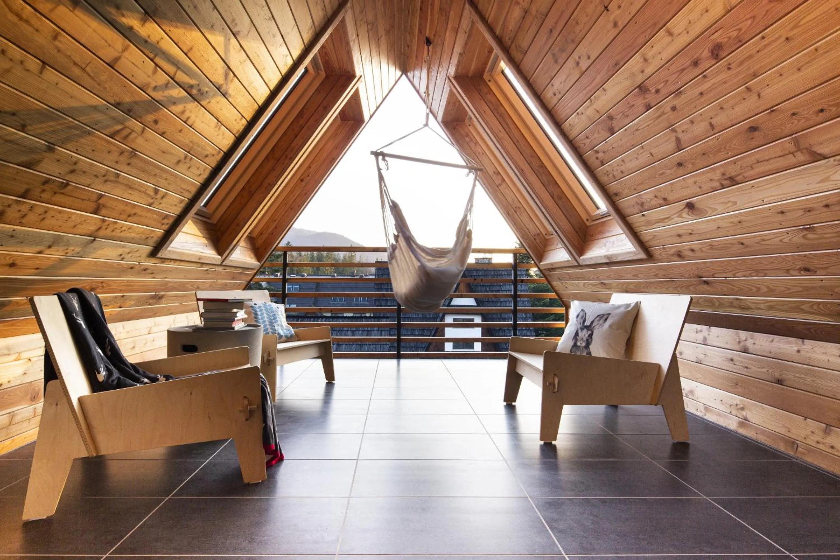 Balcony/Terrace in Green Deer Premium