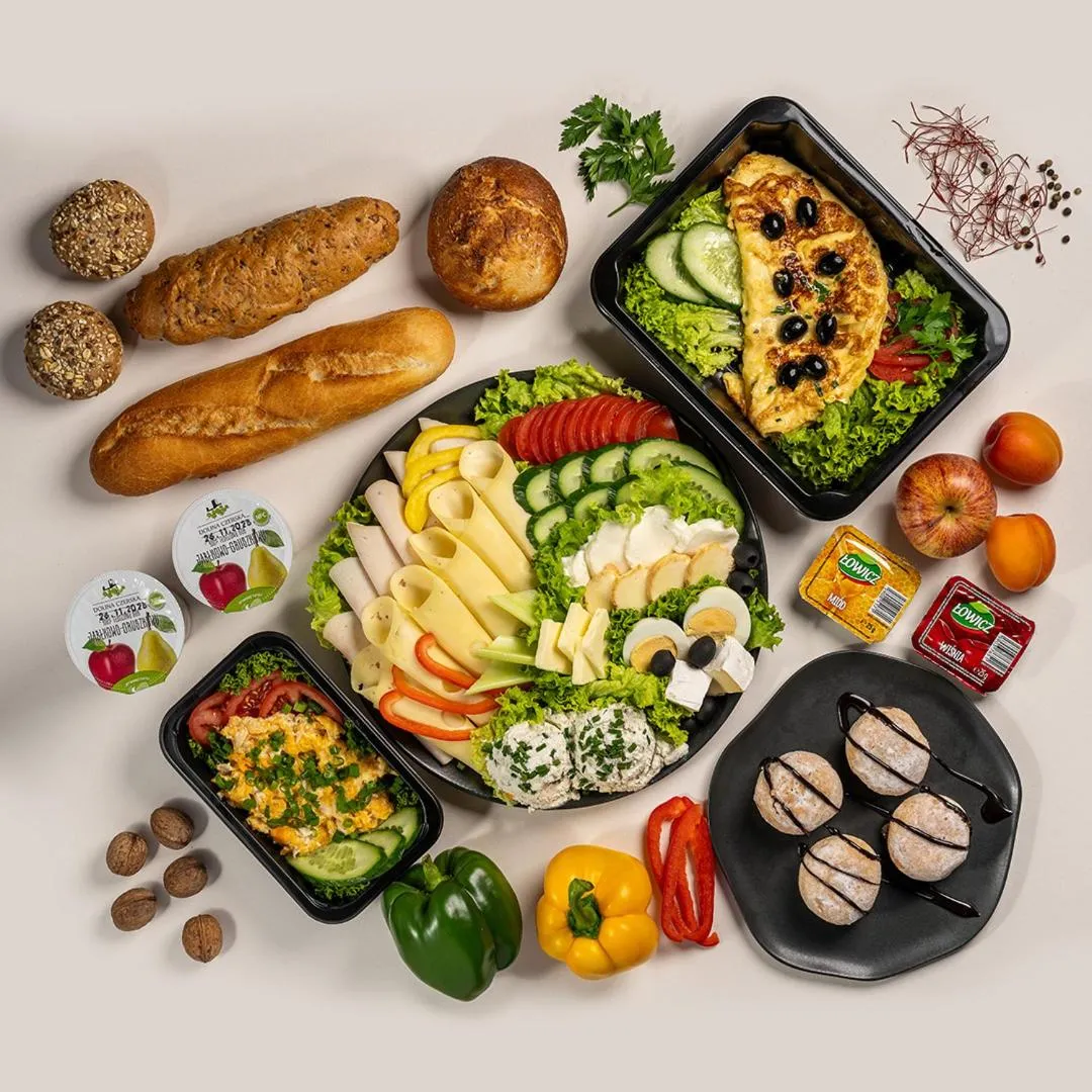 Breakfast in Green Deer Premium