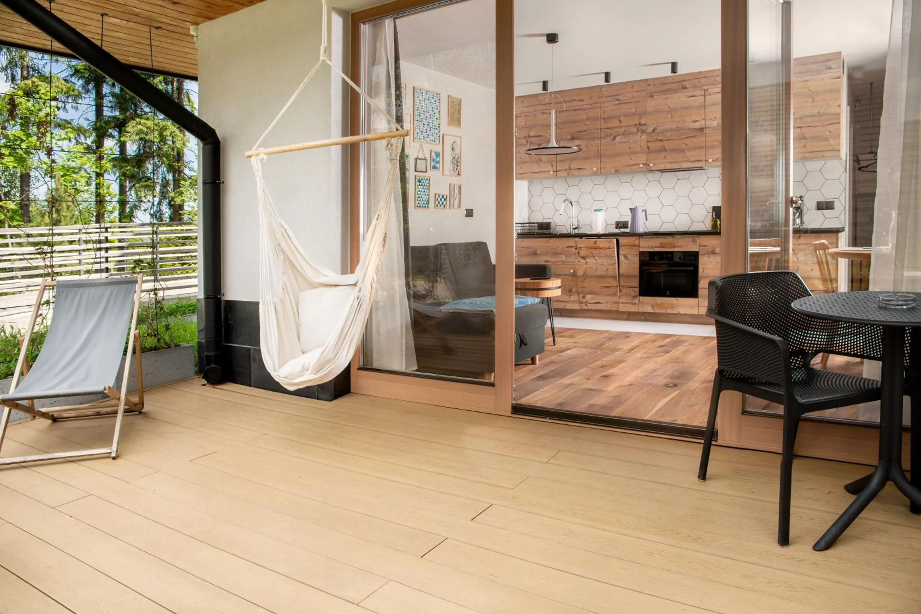 Balcony/Terrace in Green Deer Premium