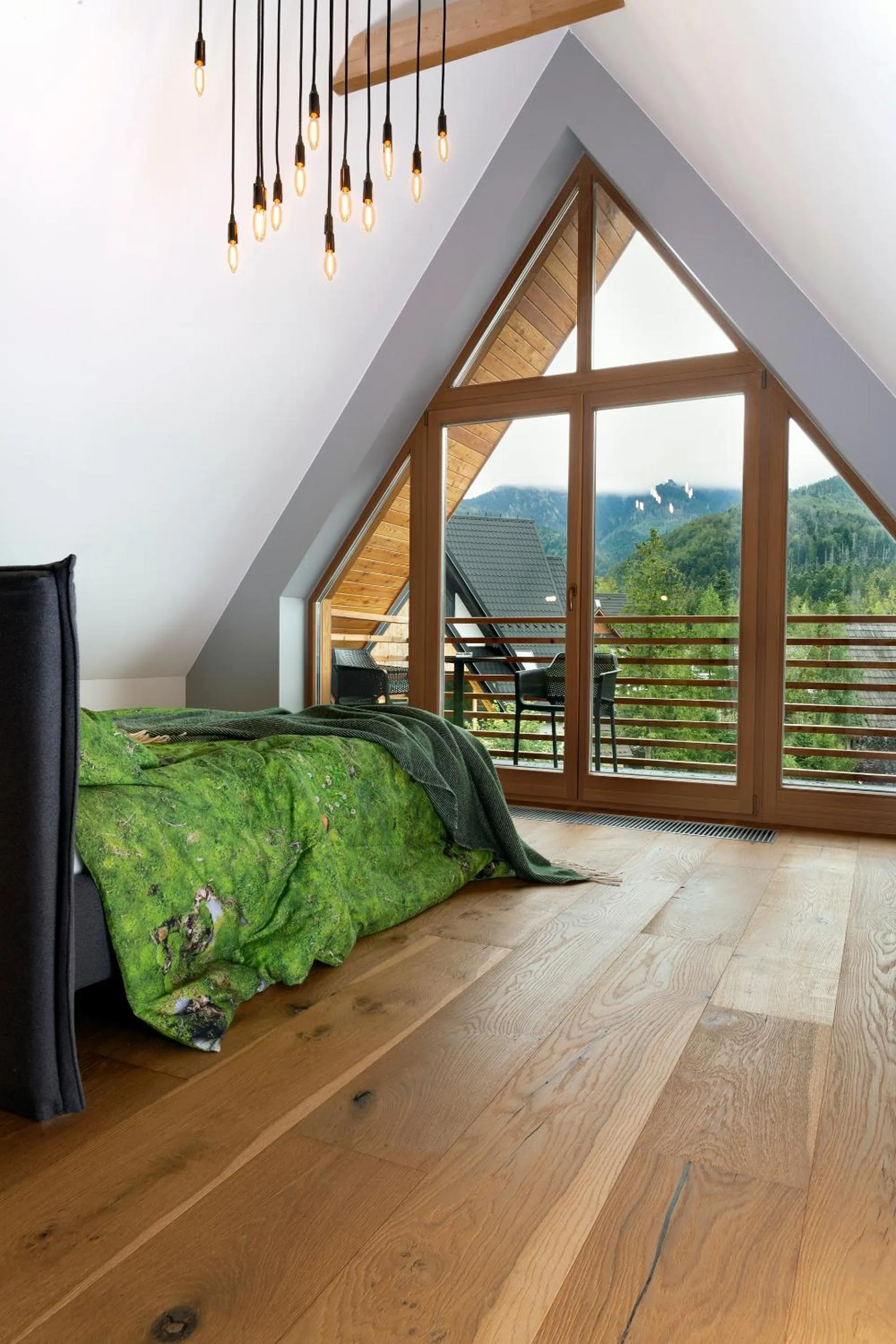 Bed in Green Deer Premium