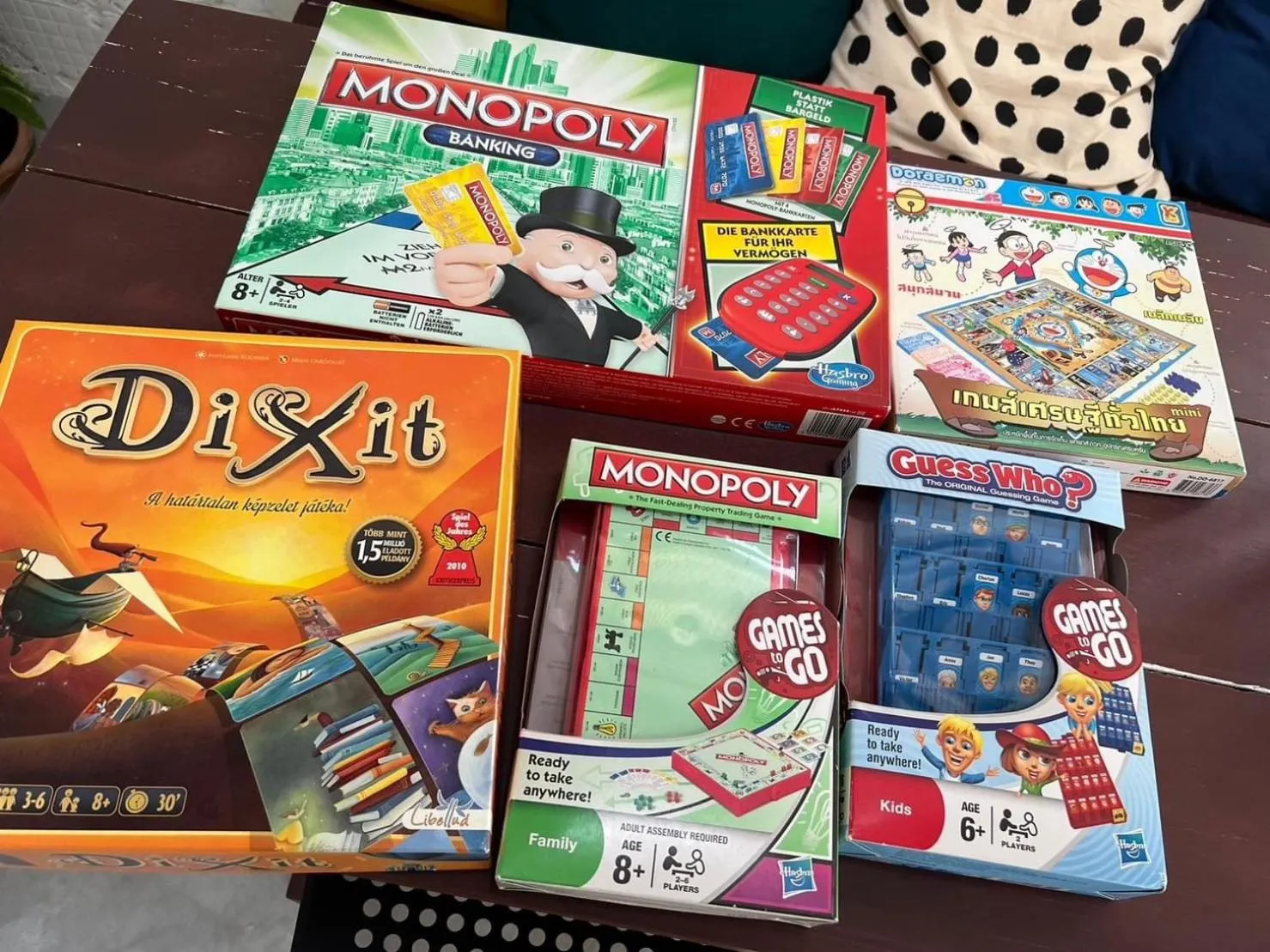 Game Room in Niece Hostel Phuket - Bangtao Beach