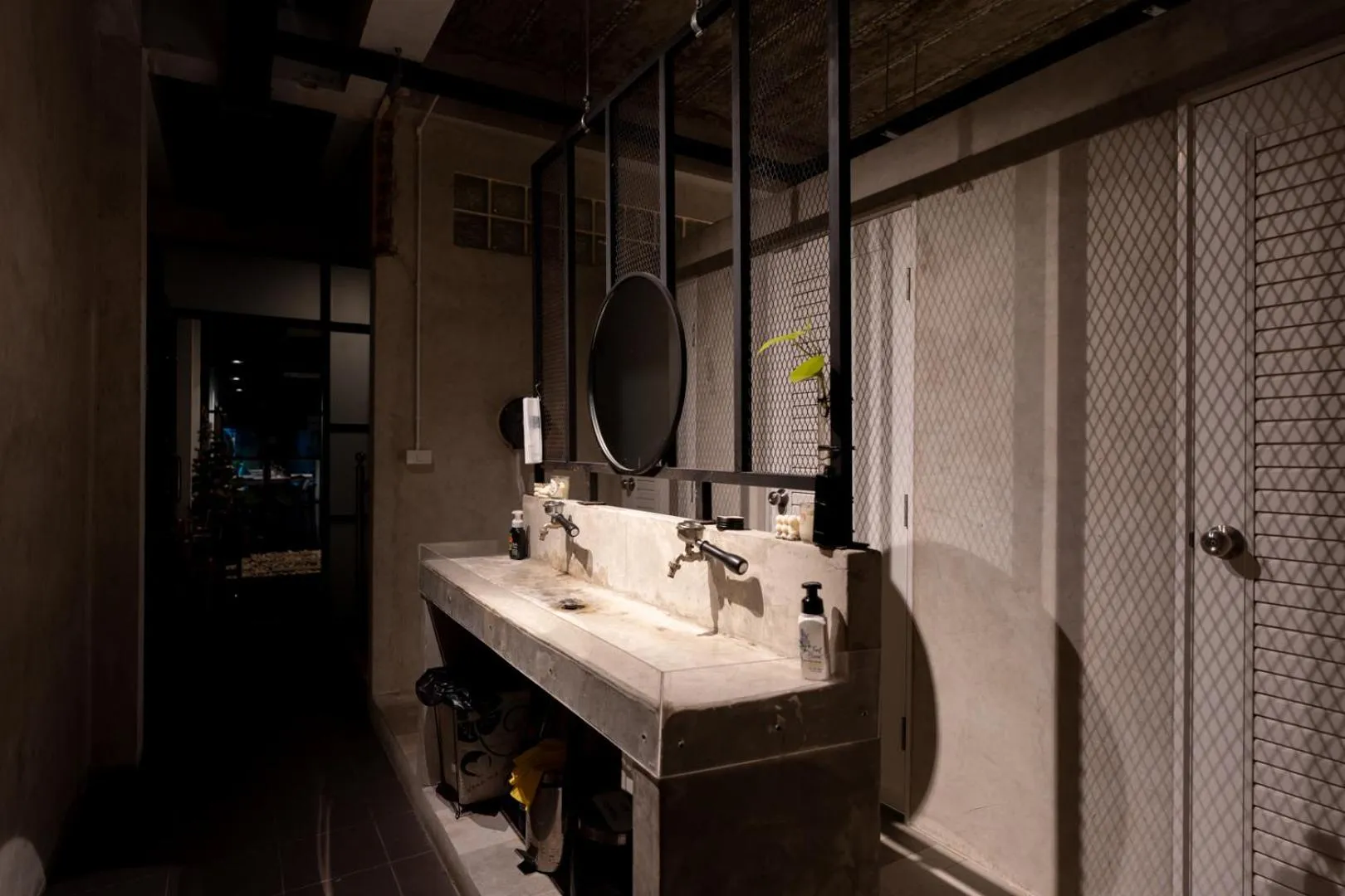 Bathroom in Niece Hostel Phuket - Bangtao Beach