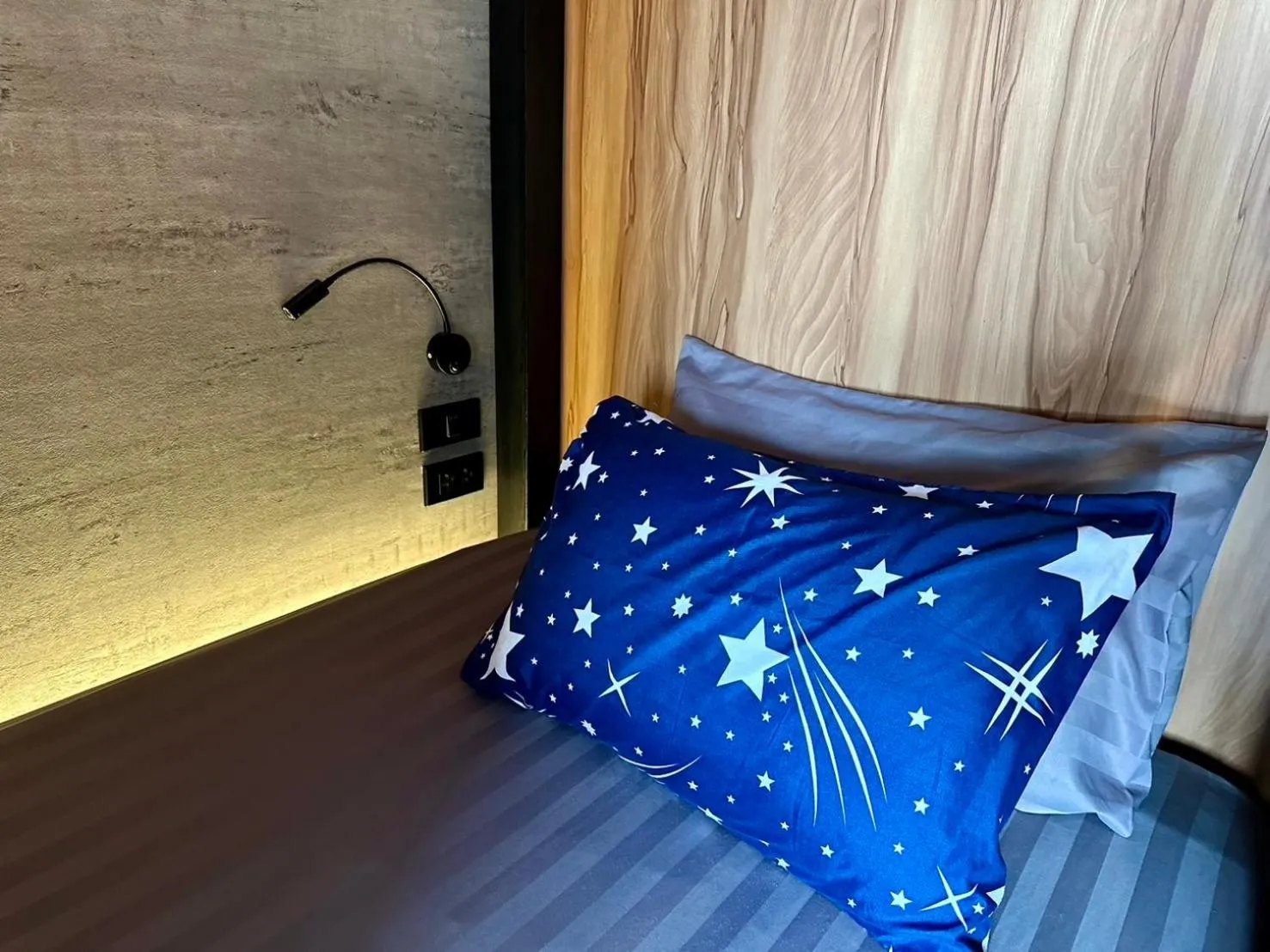 bunk bed, Bed in Niece Hostel Phuket - Bangtao Beach