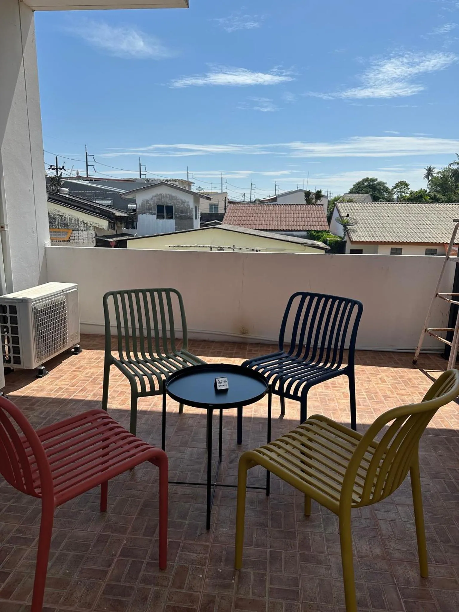 Patio in Niece Hostel Phuket - Bangtao Beach