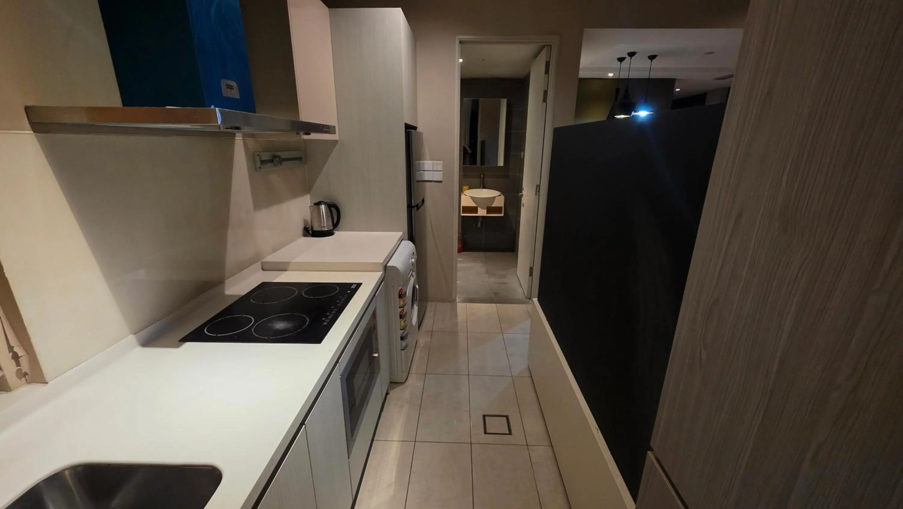 Kitchen or kitchenette in My Misto Homestay, Riverson Soho