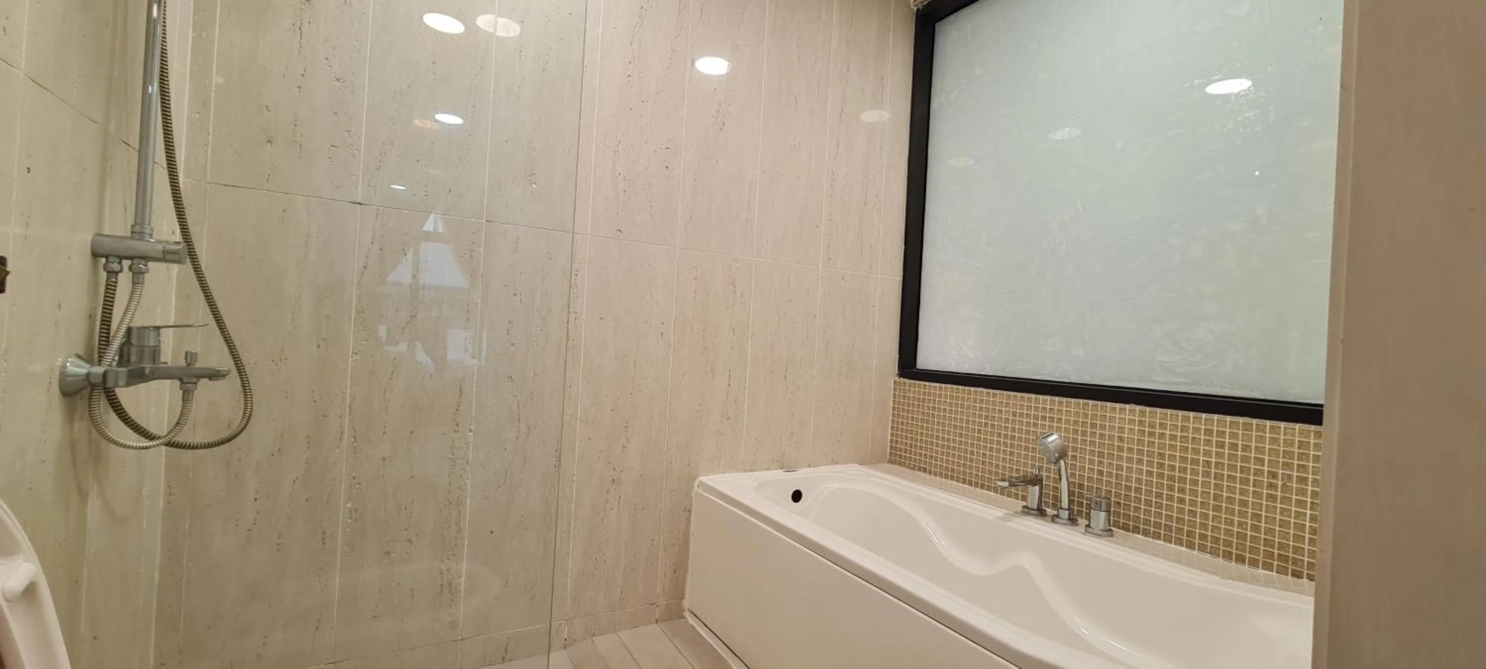 Bathroom in My Misto Homestay, Riverson Soho