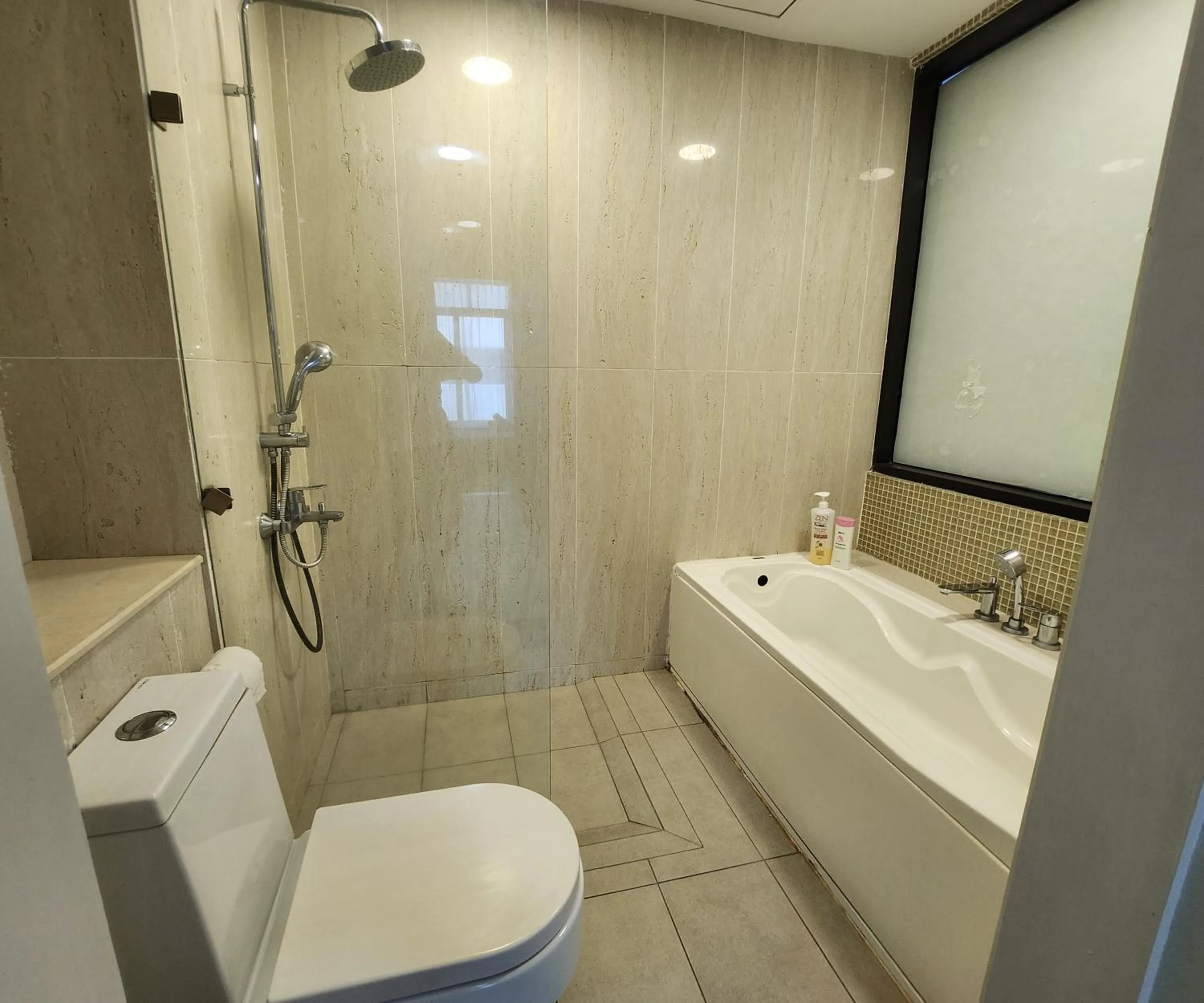 Bathroom in My Misto Homestay, Riverson Soho