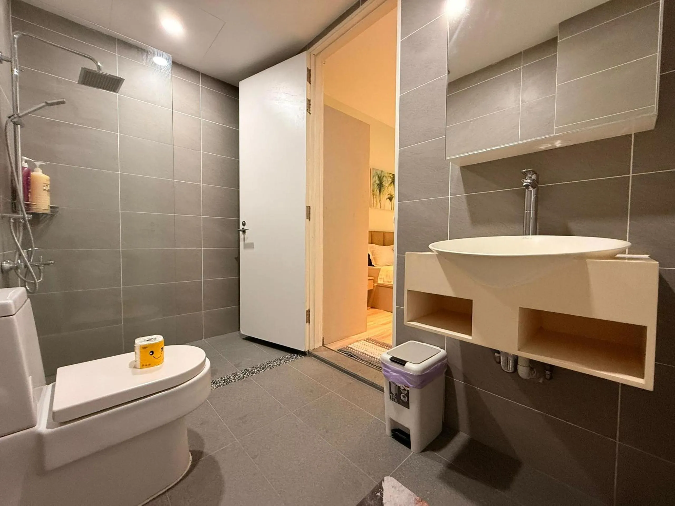 Shower in My Misto Homestay, Riverson Soho