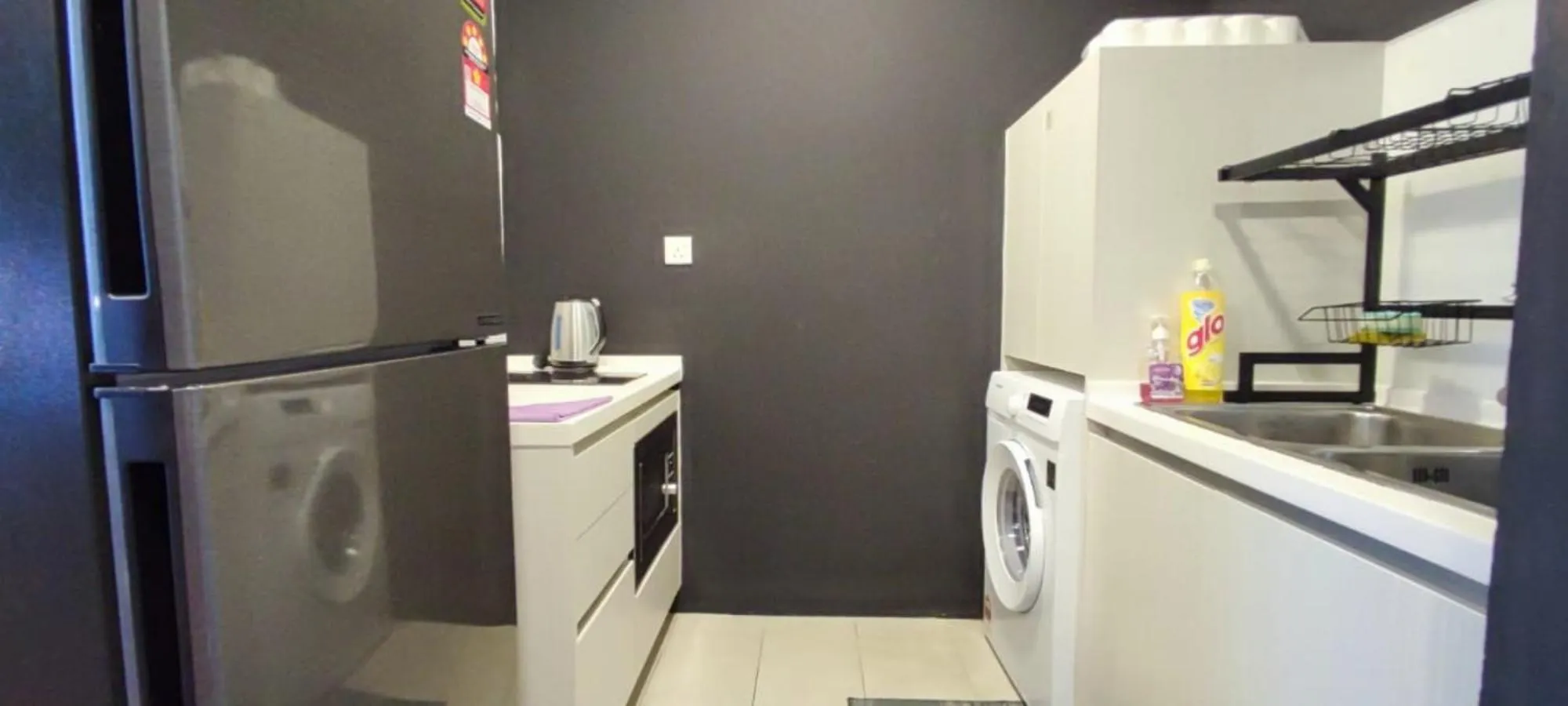 Kitchen or kitchenette in My Misto Homestay, Riverson Soho