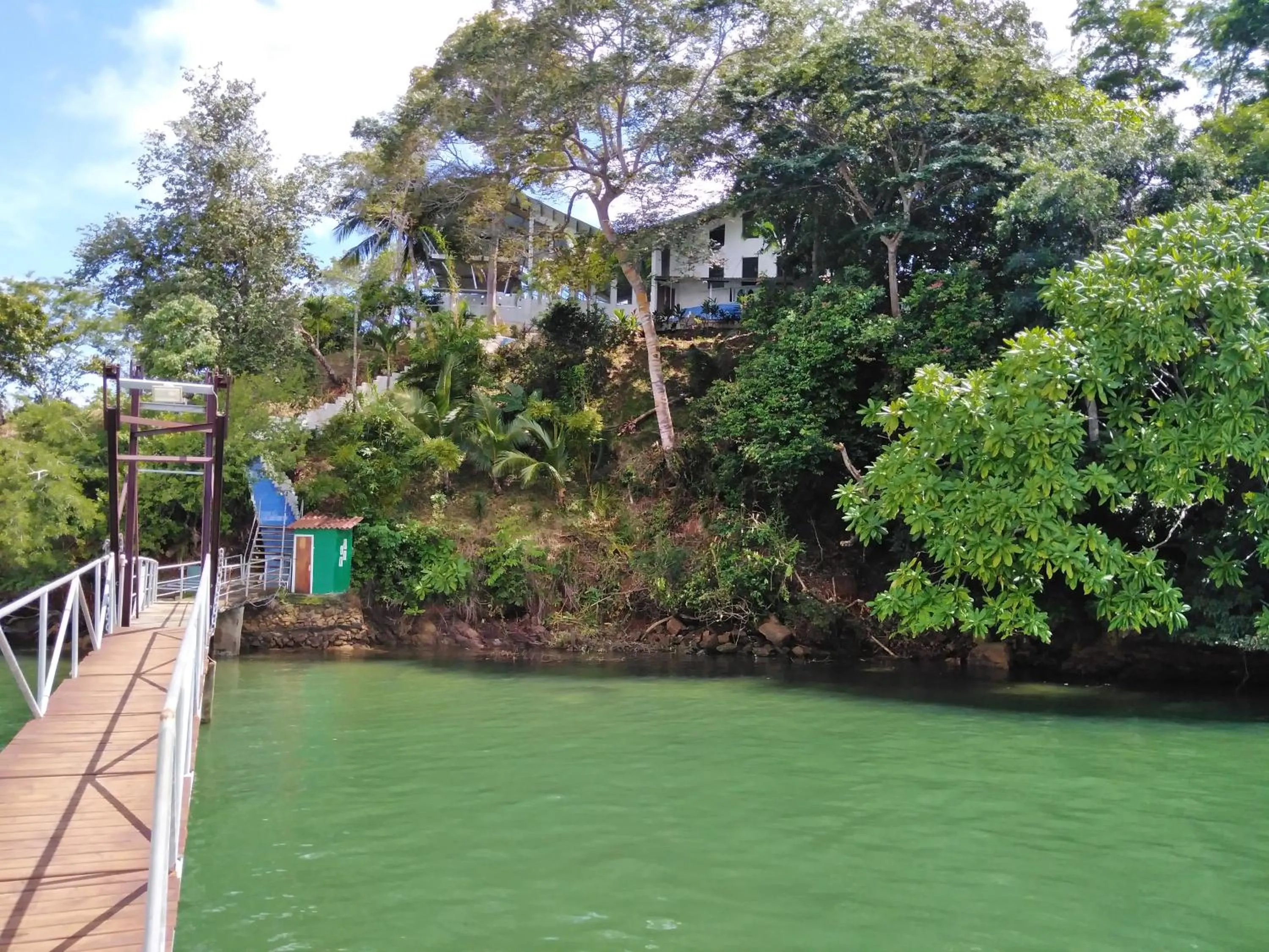 Boca Brava Lodge