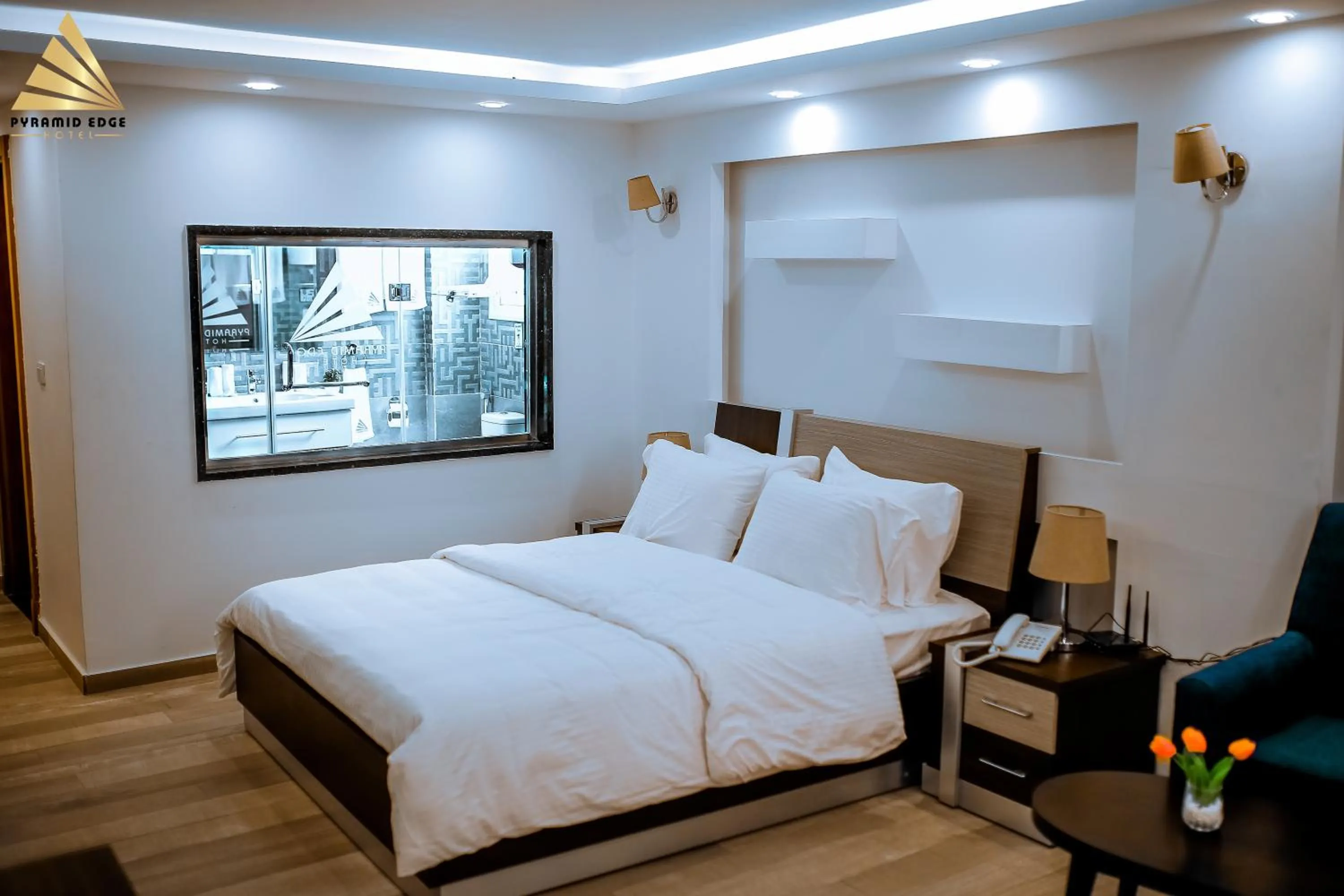 Bed in Pyramid Edge Hotel & Exclusive Pyramids View Rooftop