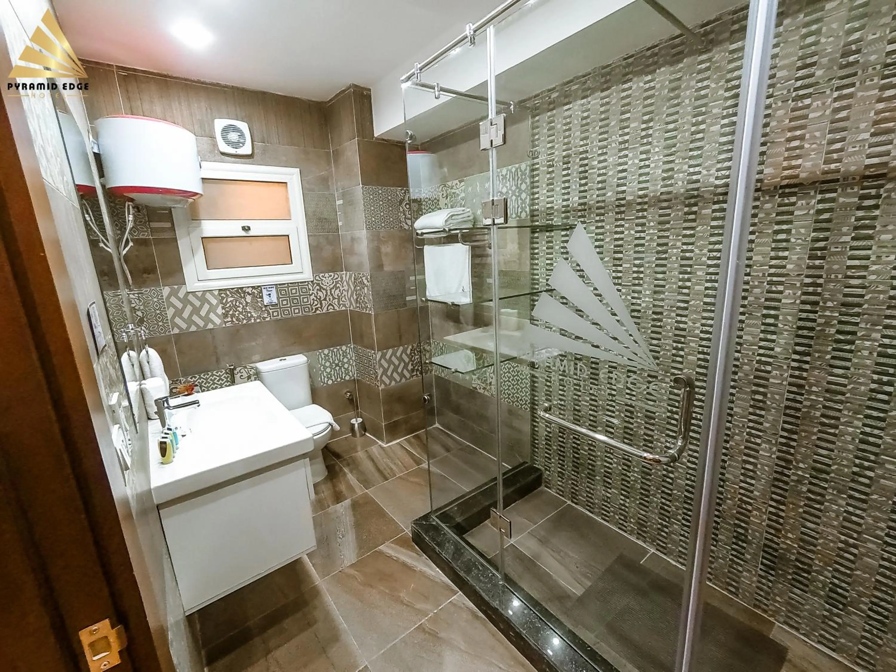 Bathroom in Pyramid Edge Hotel & Exclusive Pyramids View Rooftop