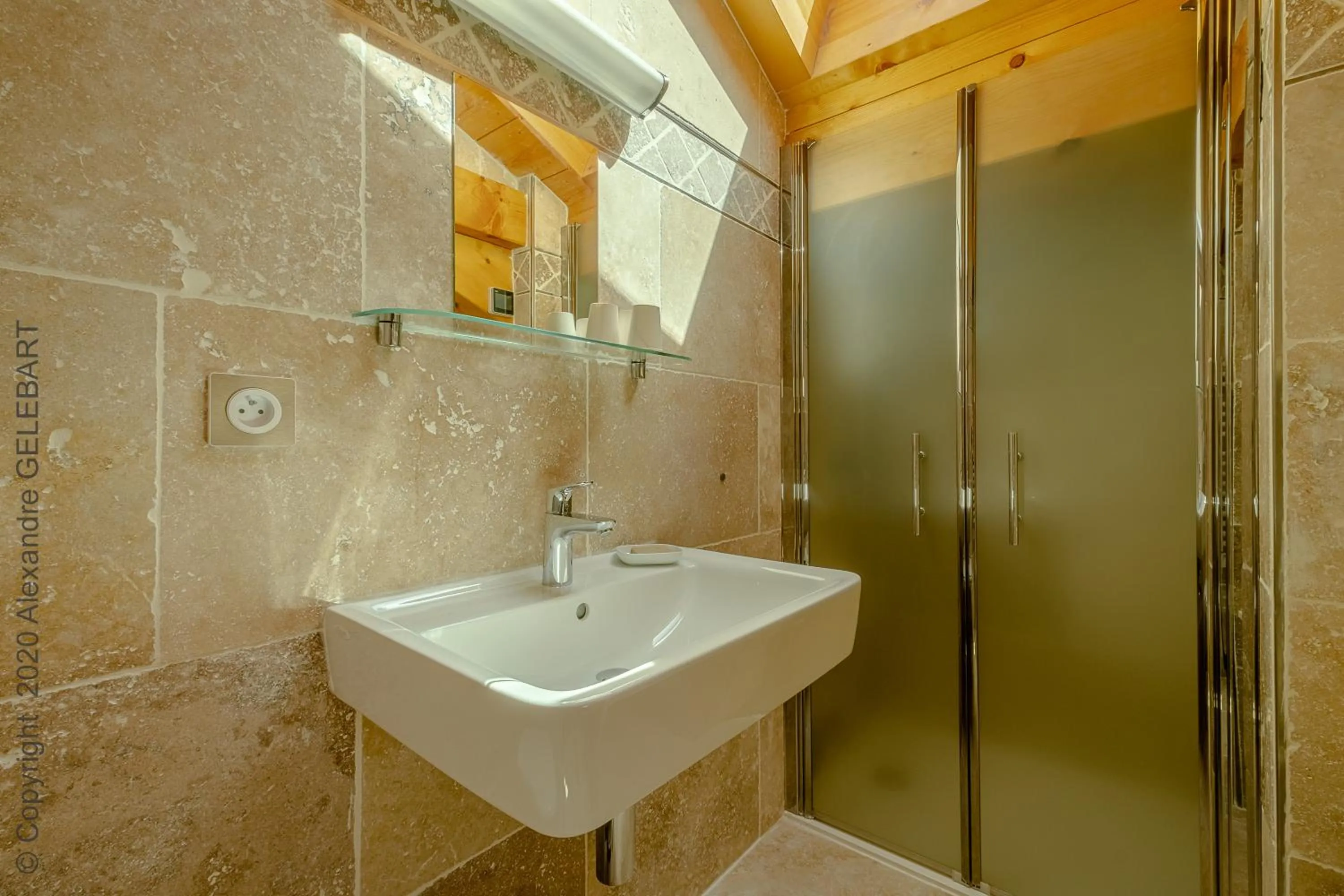 Bathroom in Chalet aux 3 biches
