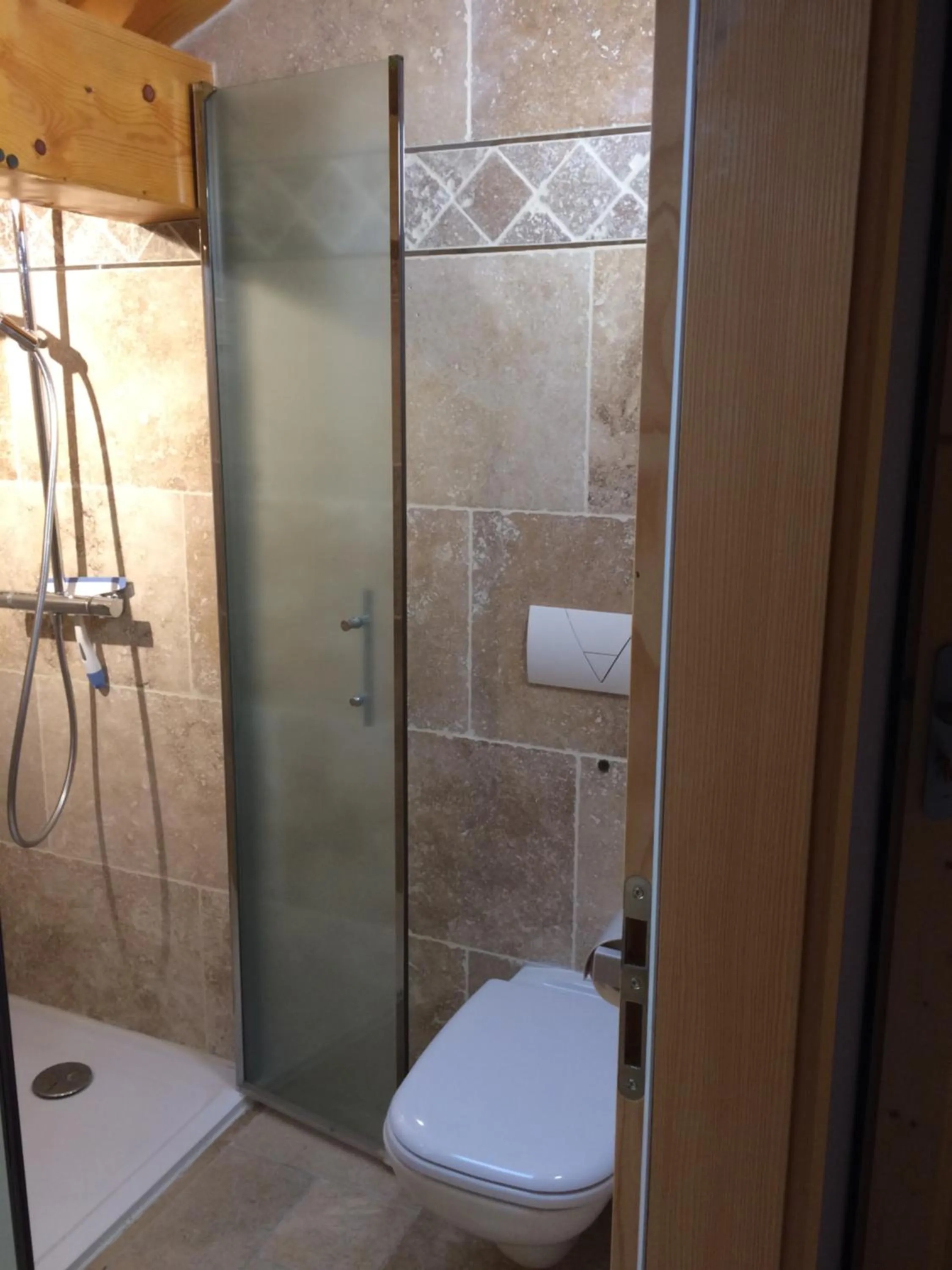 Shower in Chalet aux 3 biches