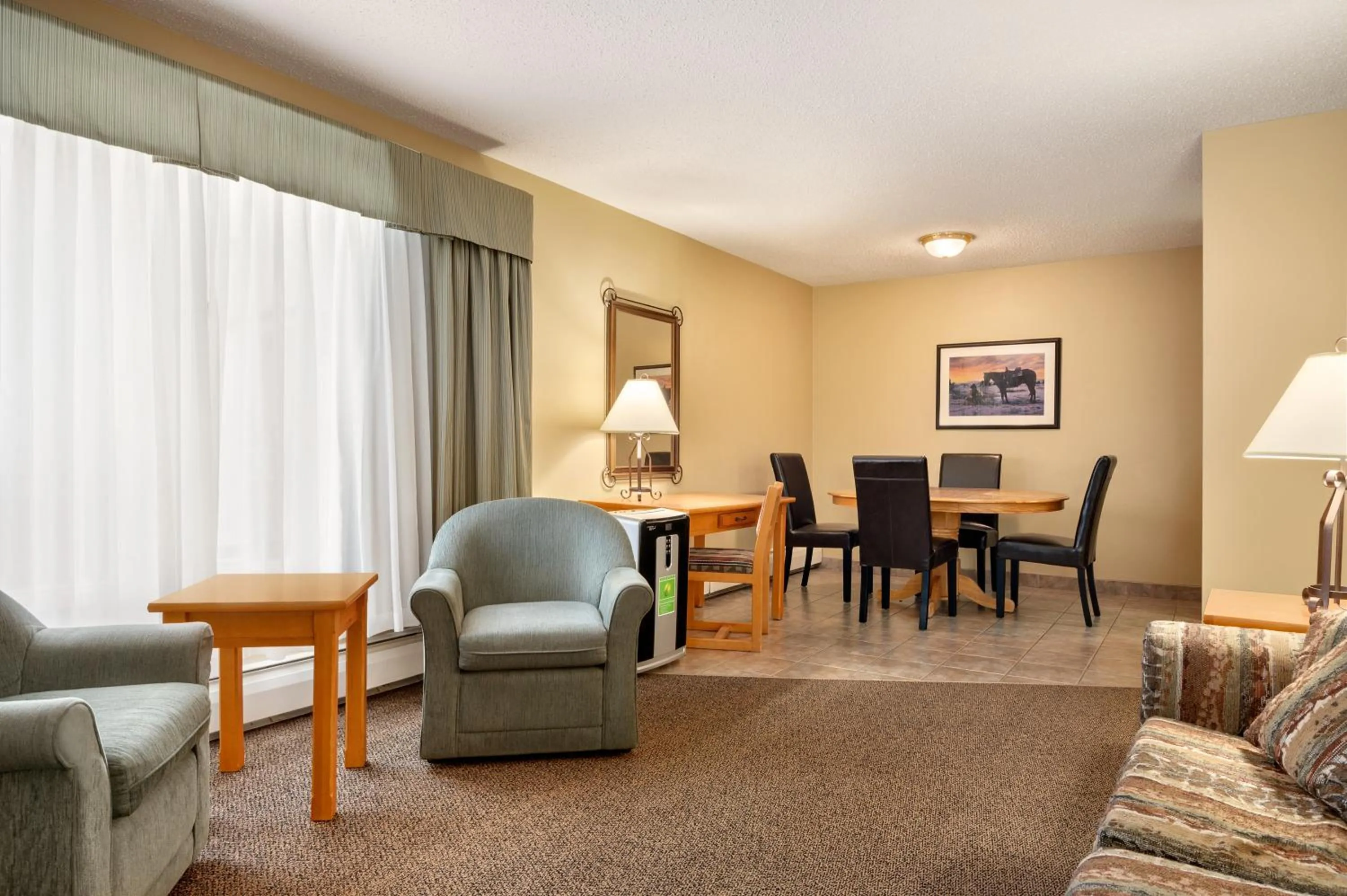 Living room in Travelodge by Wyndham Edson