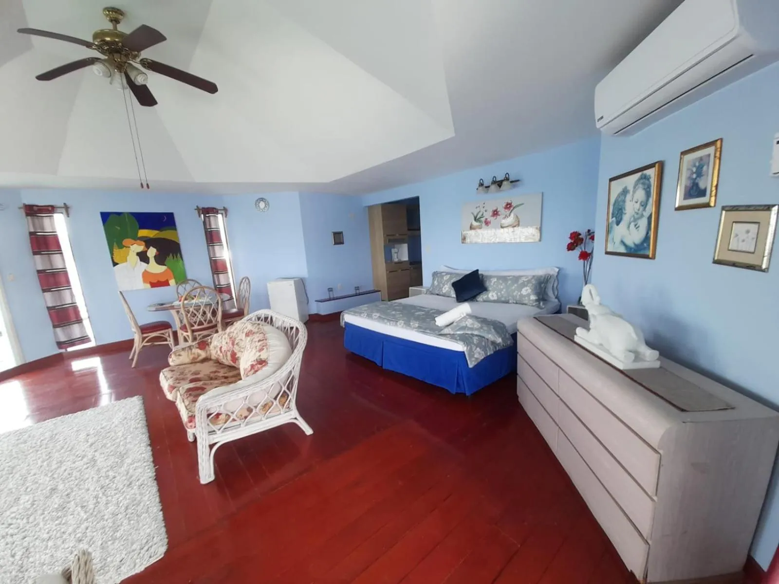 Bed in Hotel El Delfin