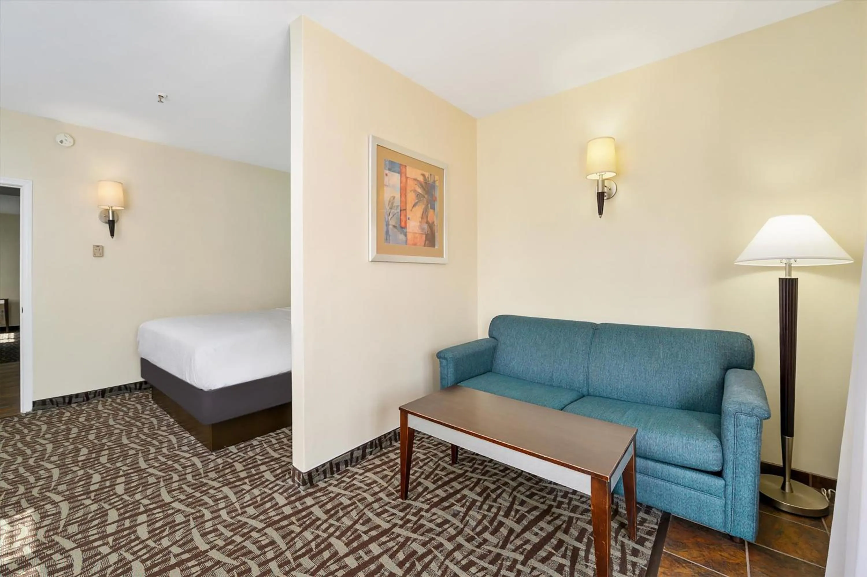 Bedroom, Bed in Monte Carlo Condos Ocean City