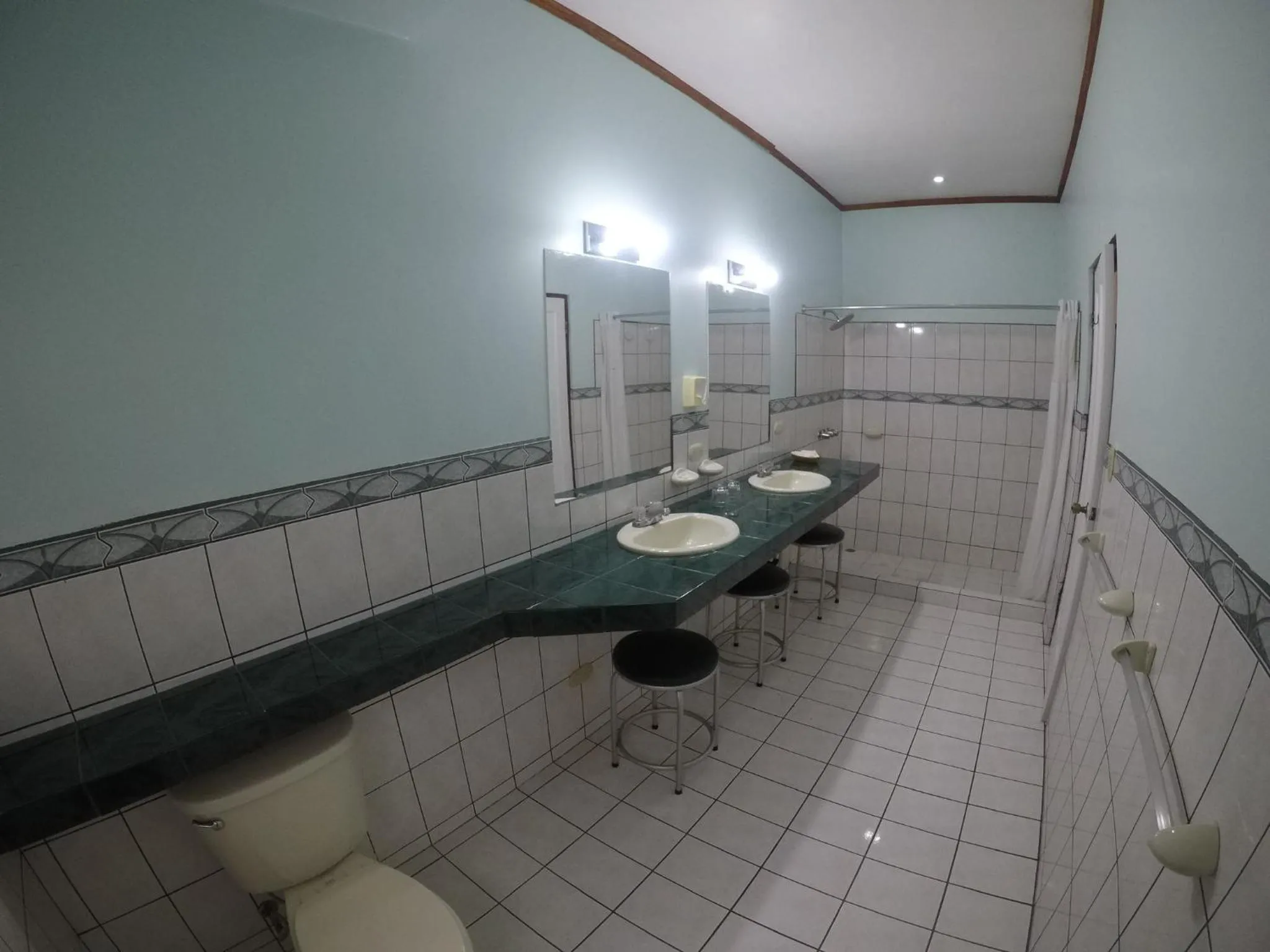 Bathroom in La Bergerac Boutique Hotel