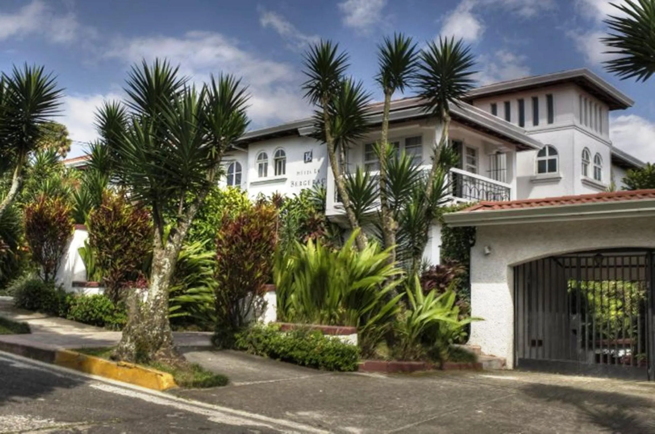 Property building in La Bergerac Boutique Hotel
