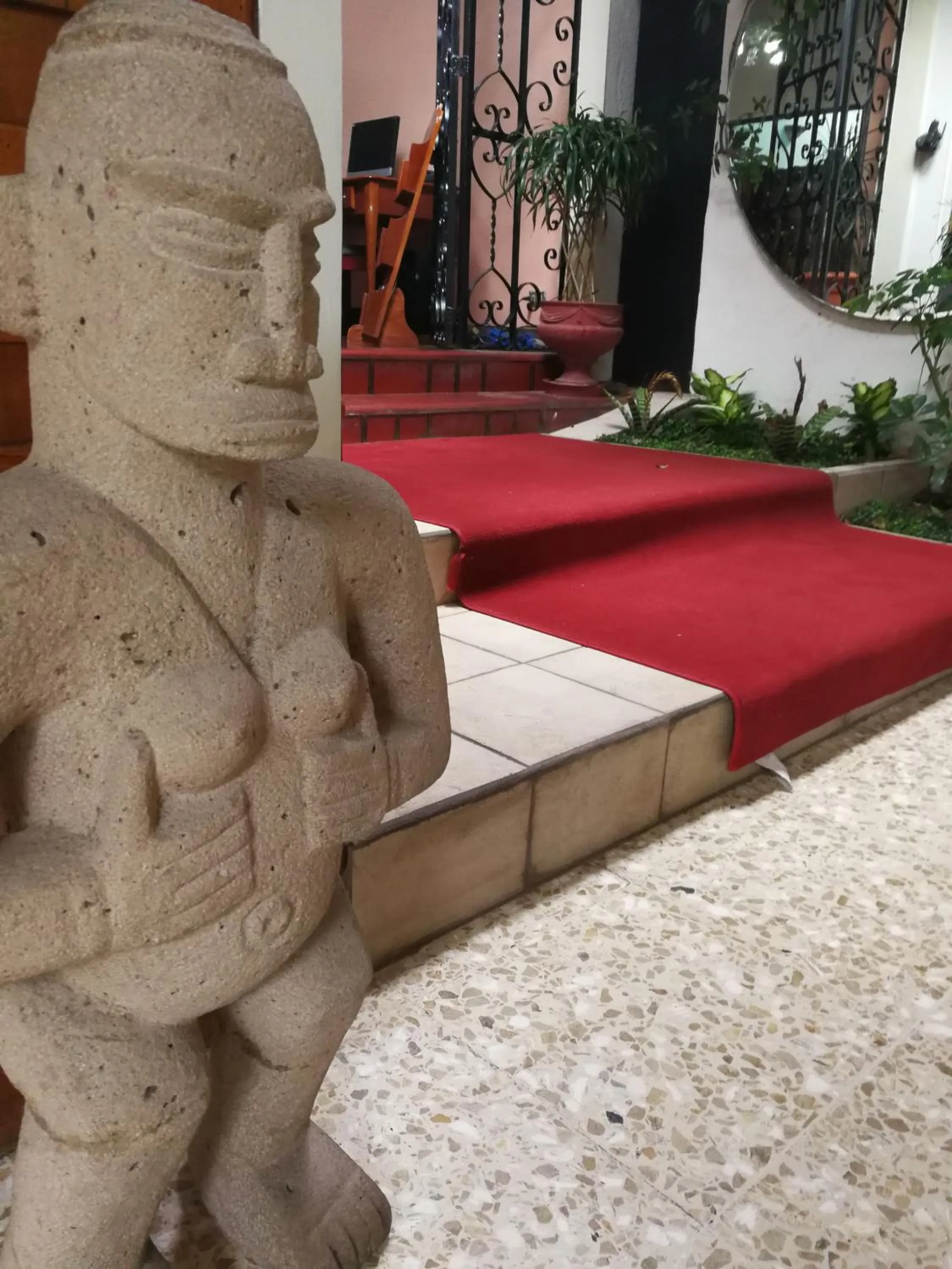 Restaurant/places to eat in La Bergerac Boutique Hotel