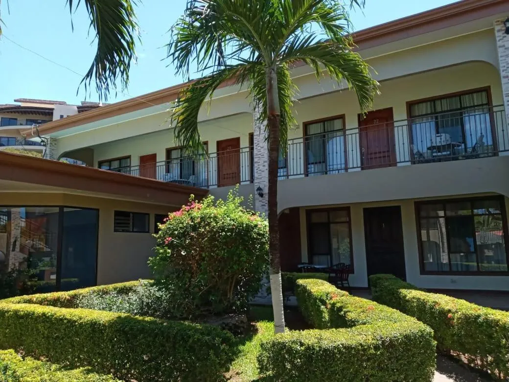 Hotel & Villas Huetares