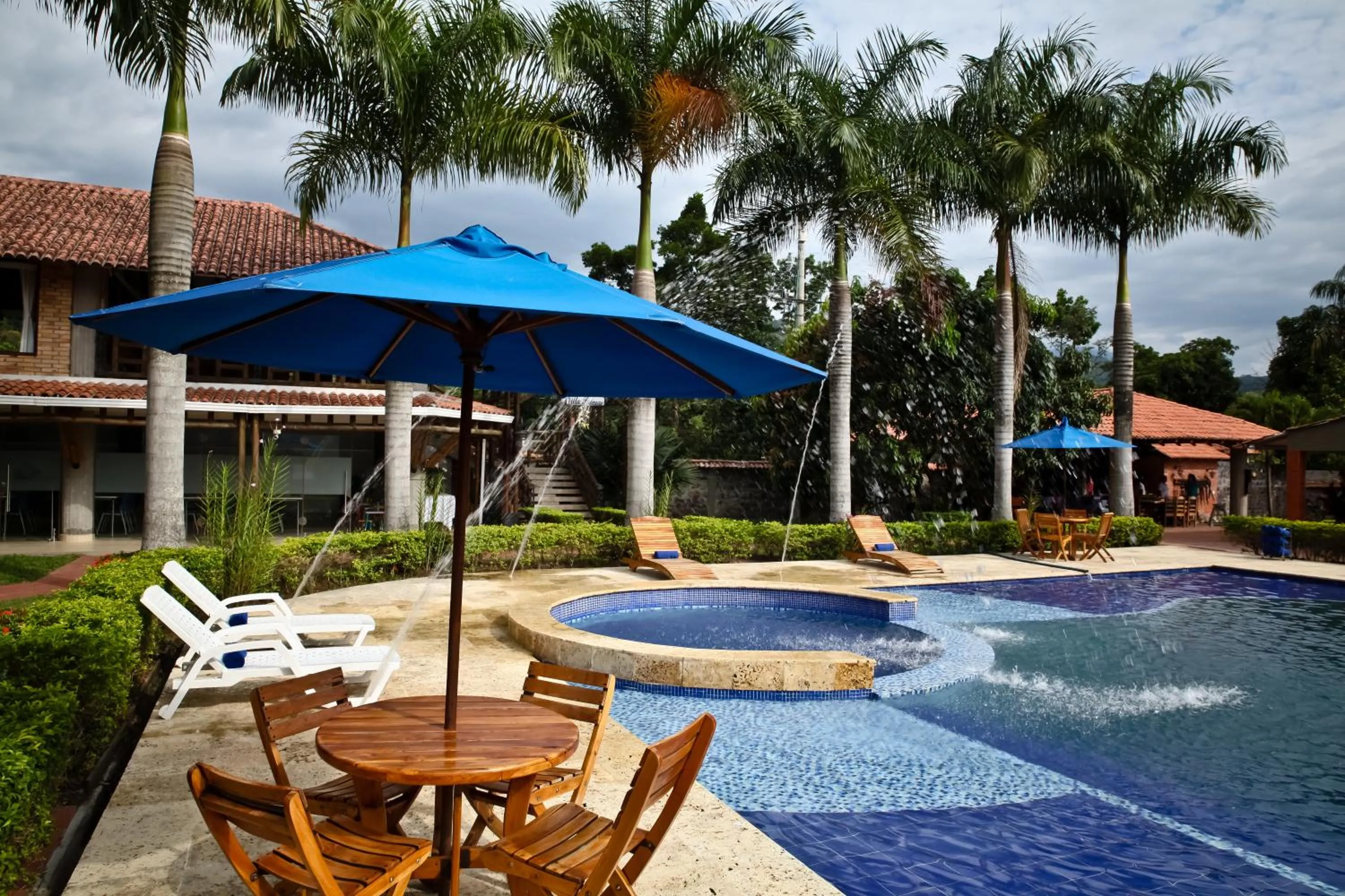 Swimming pool in Hotel Boutique Villas de San Sebastián