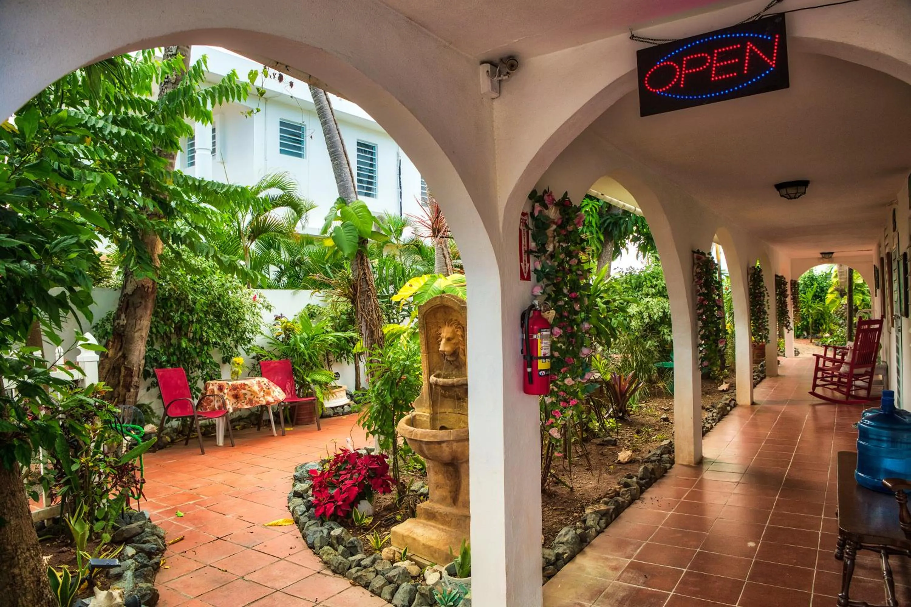 Property building in Coconut Palms Inn