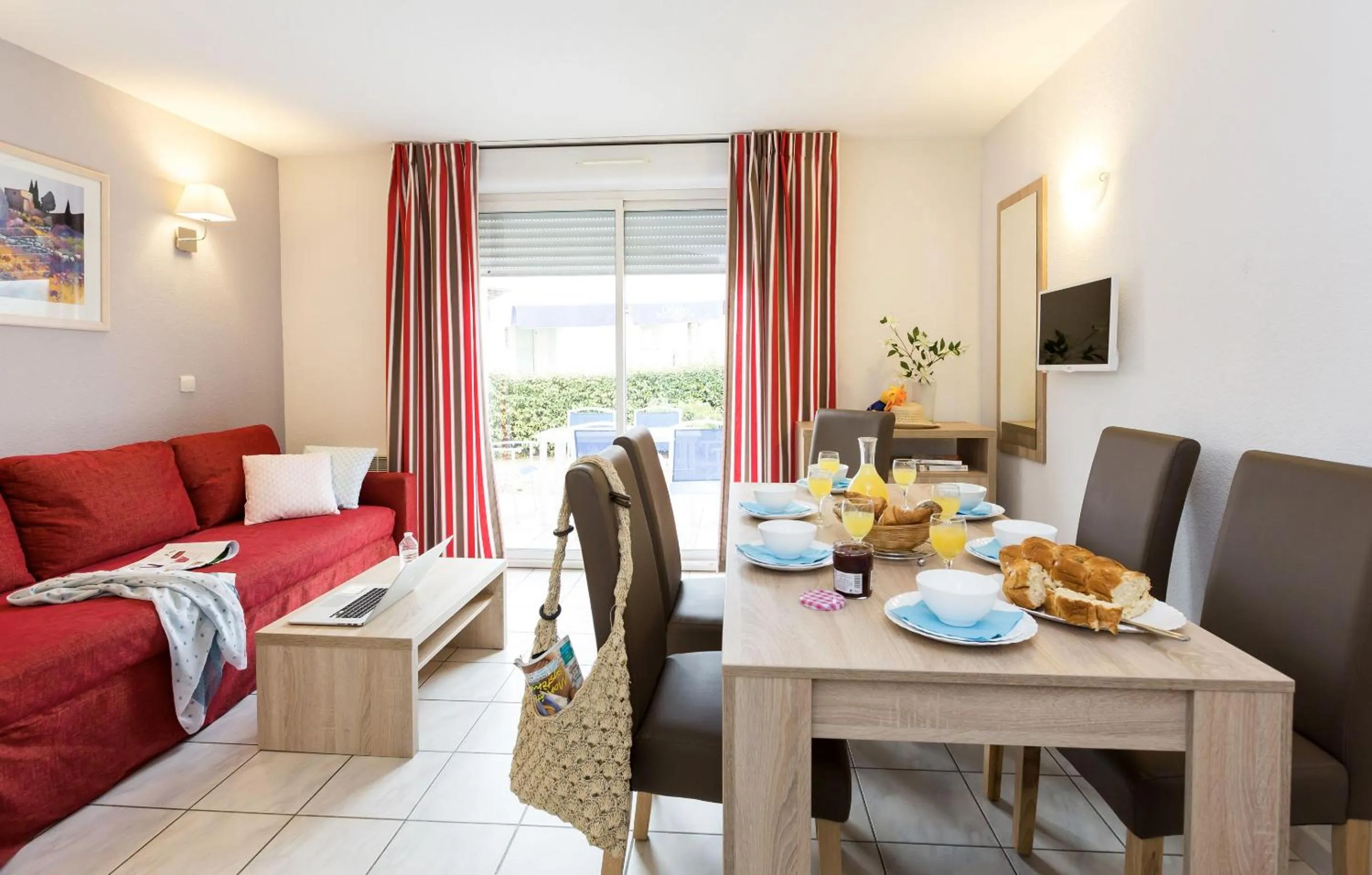 Seating area in Résidence Odalys Les Hauts de Salavas