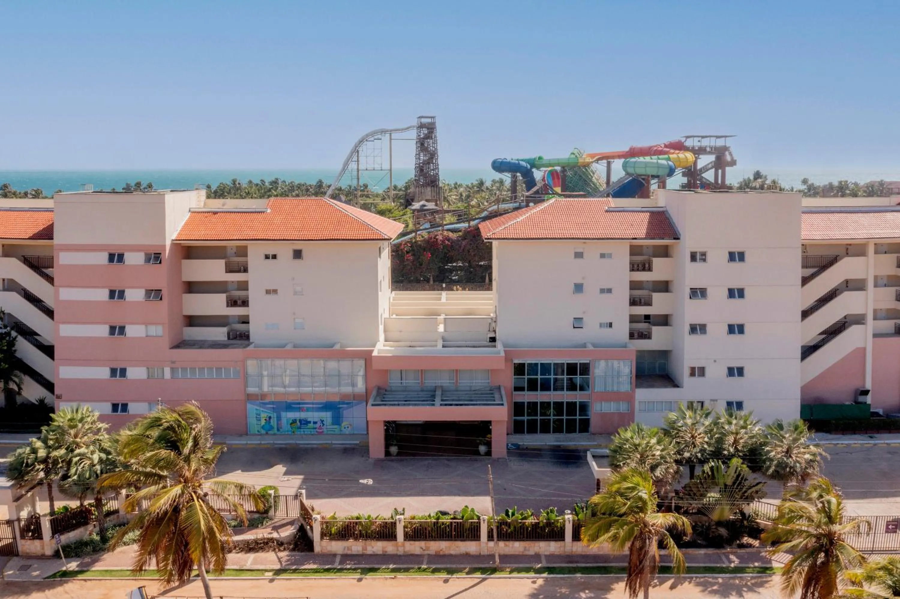 Property building in Beach Park Resort - Wellness