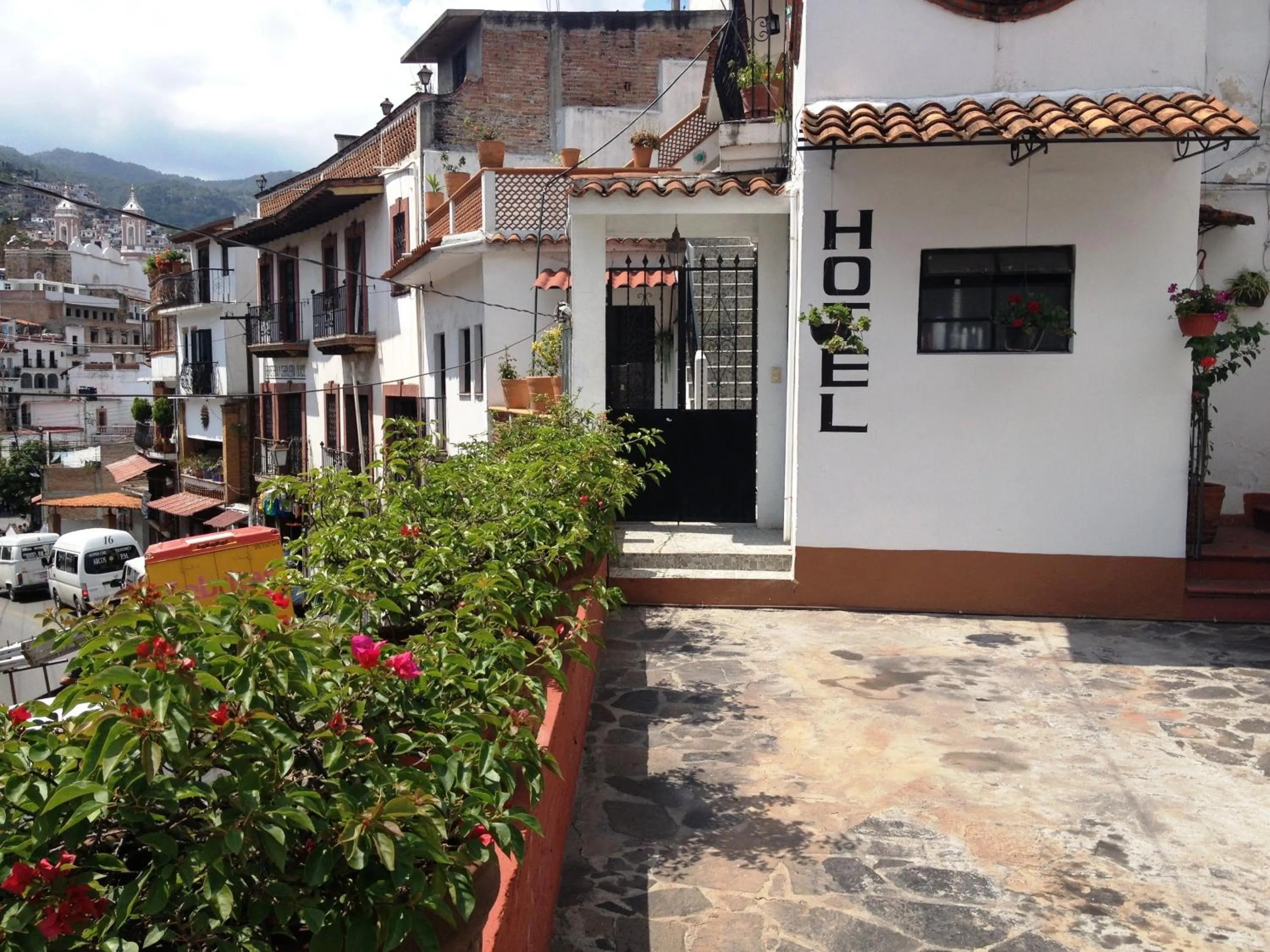 Facade/entrance in Hotel Posada Santa Anita