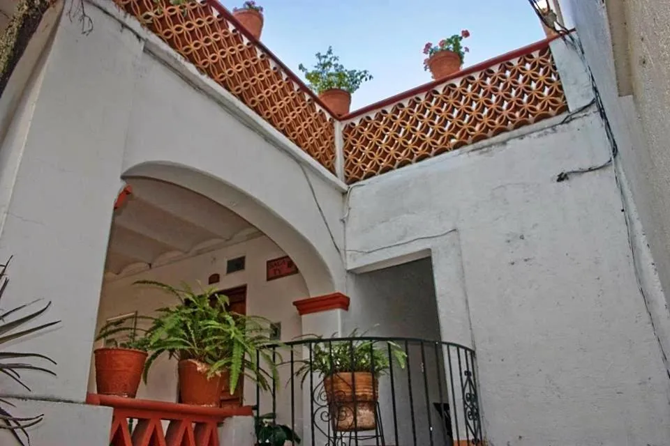 Facade/entrance in Hotel Posada Santa Anita