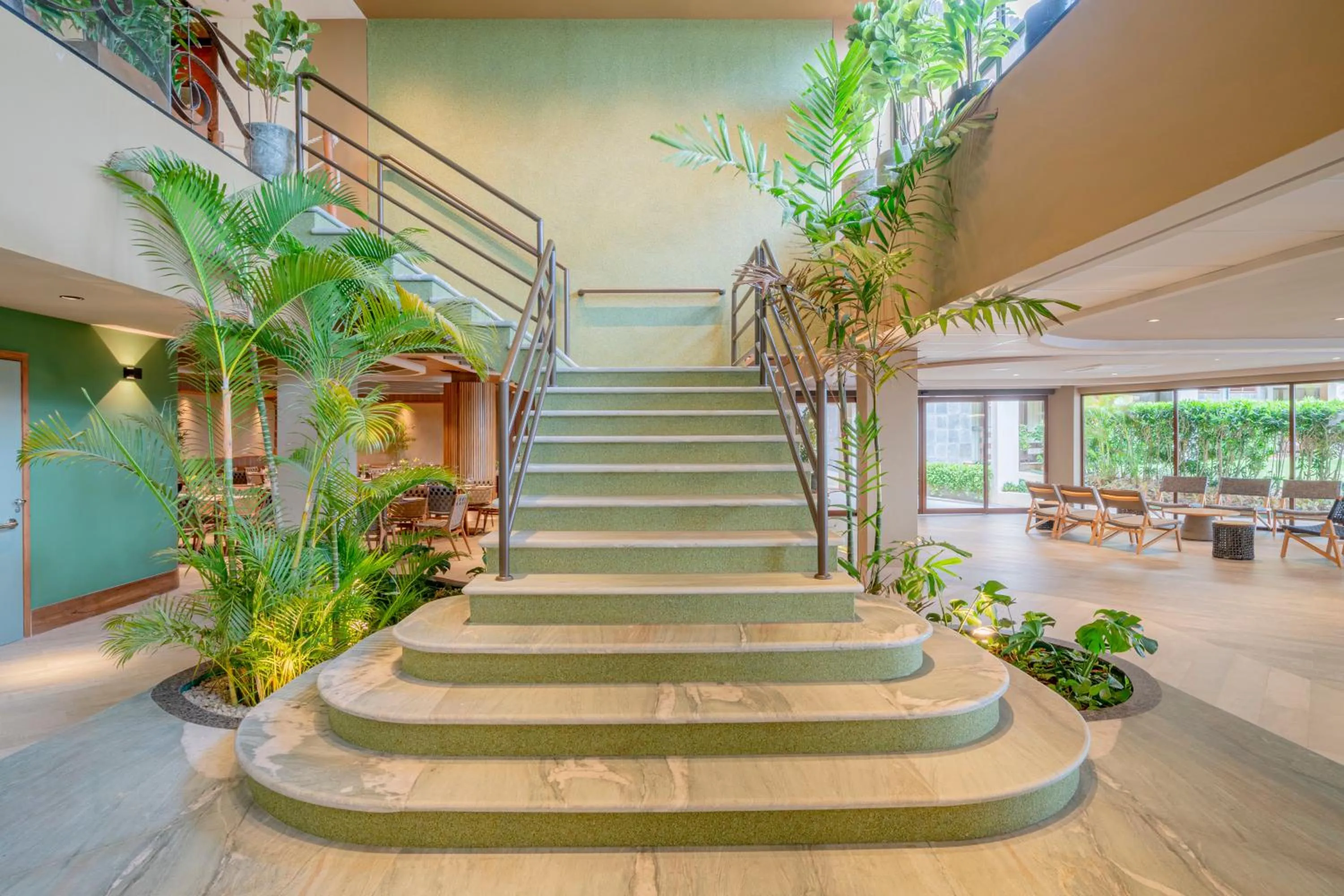 Restaurant/places to eat in Beach Park Resort - Suites