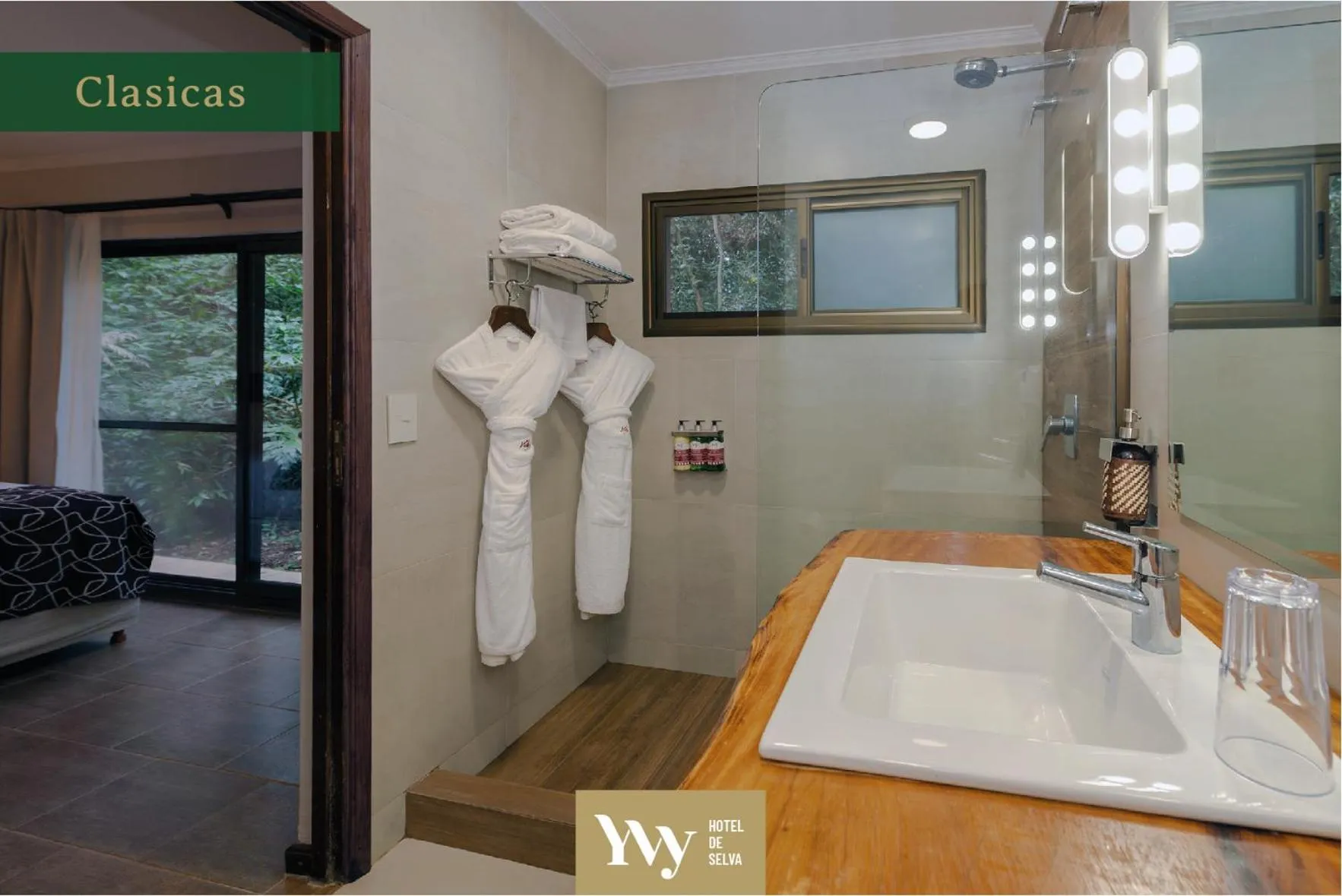 Shower in Yvy Hotel de Selva