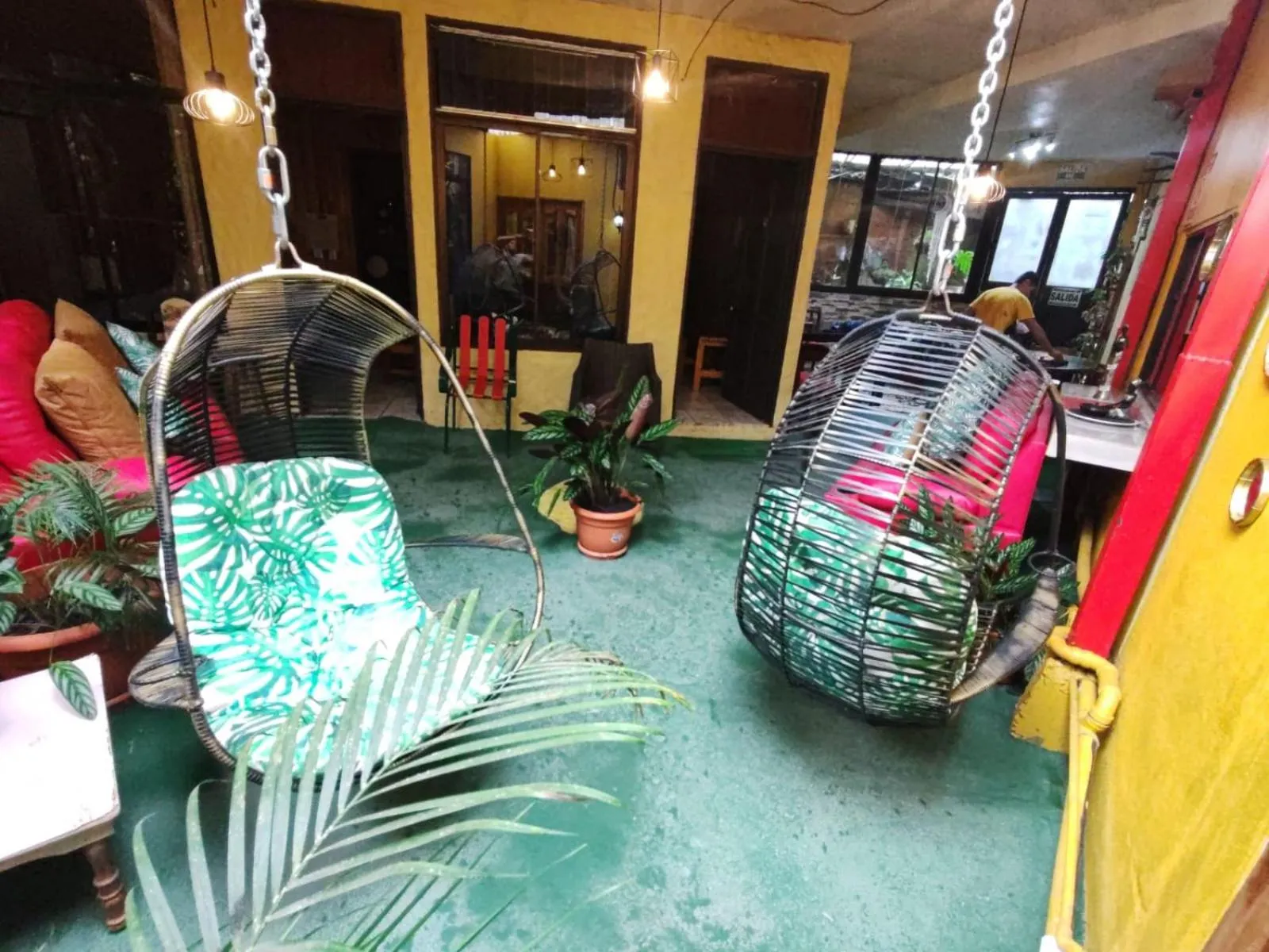 Patio in Cabinas El Pueblo B&B Monteverde