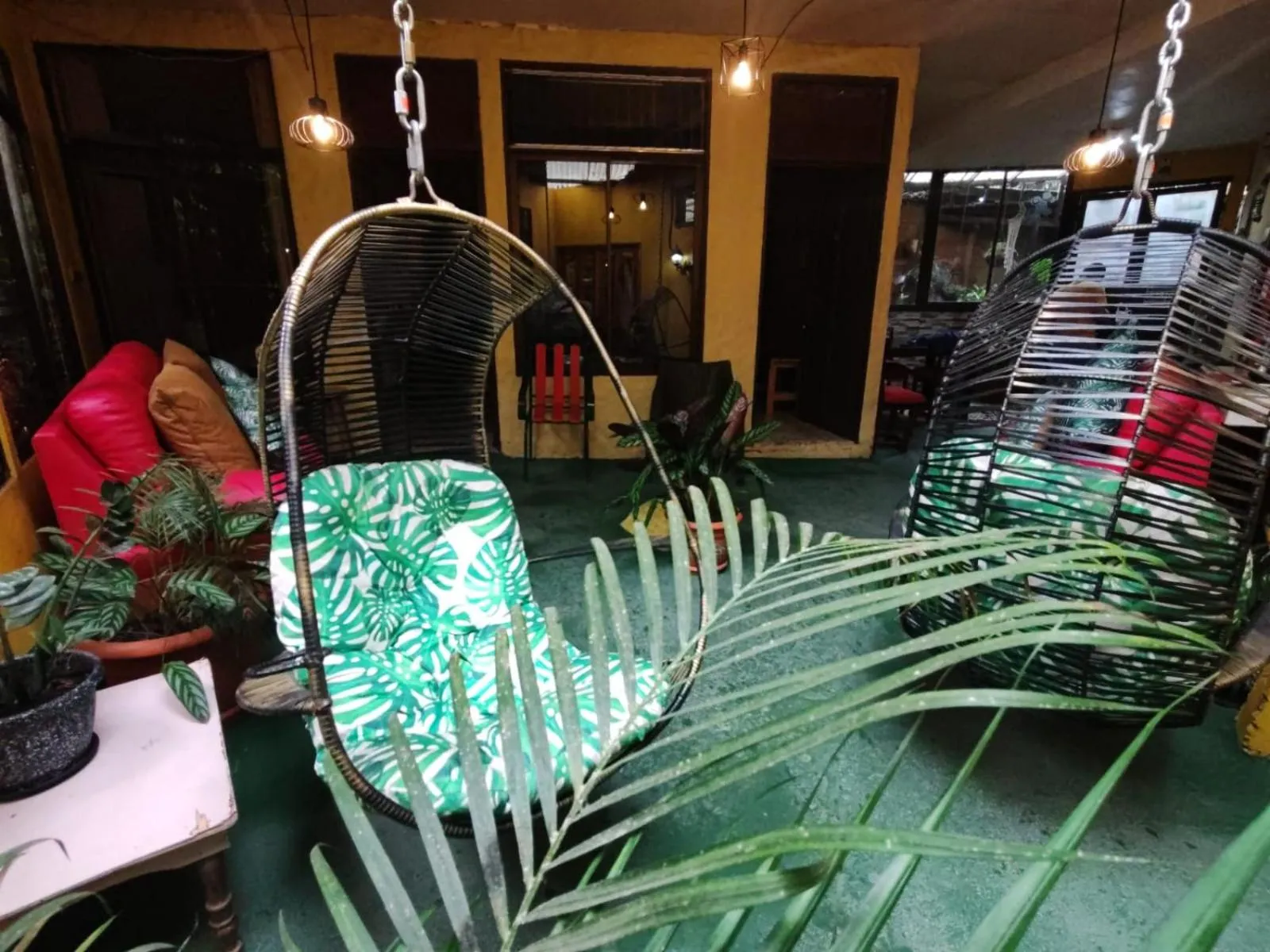 Balcony/Terrace in Cabinas El Pueblo B&B Monteverde