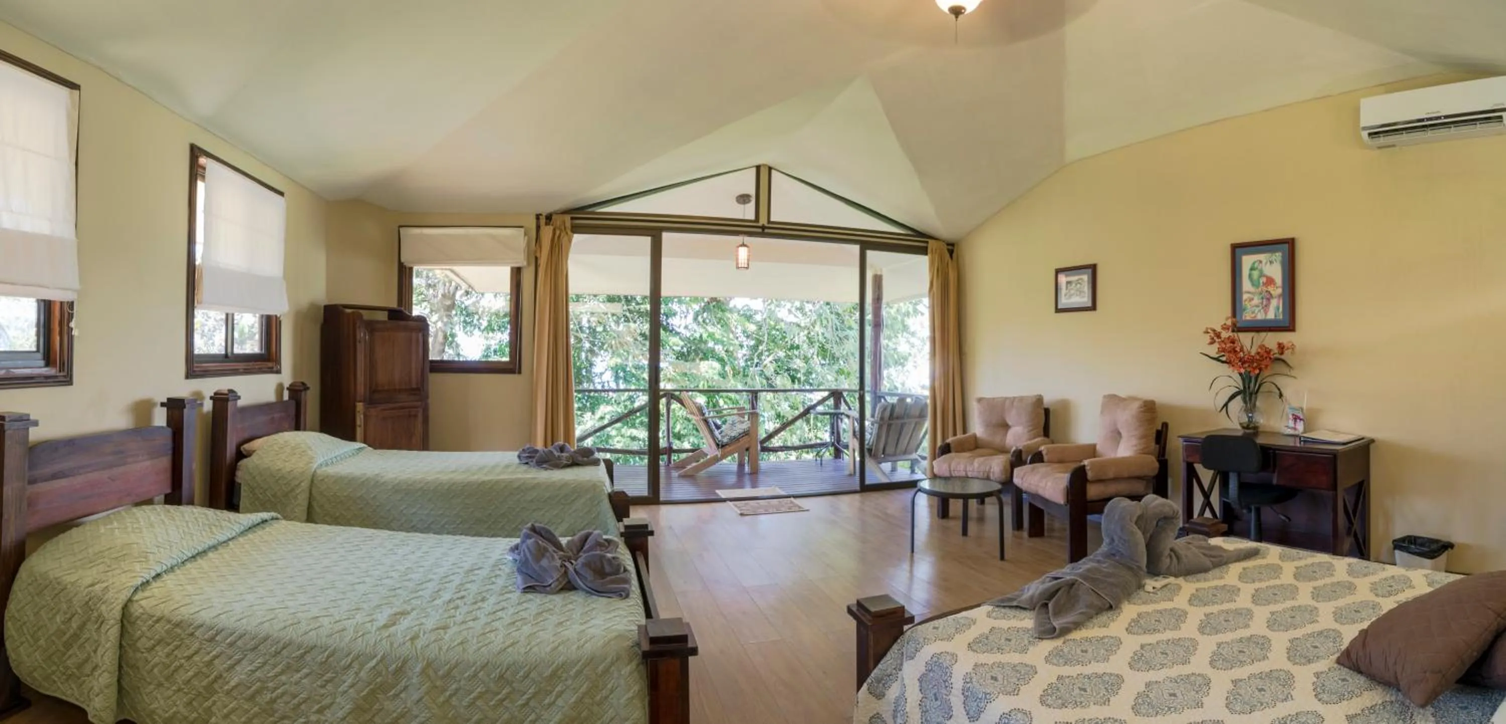 Bed in Hotel Jinetes de Osa