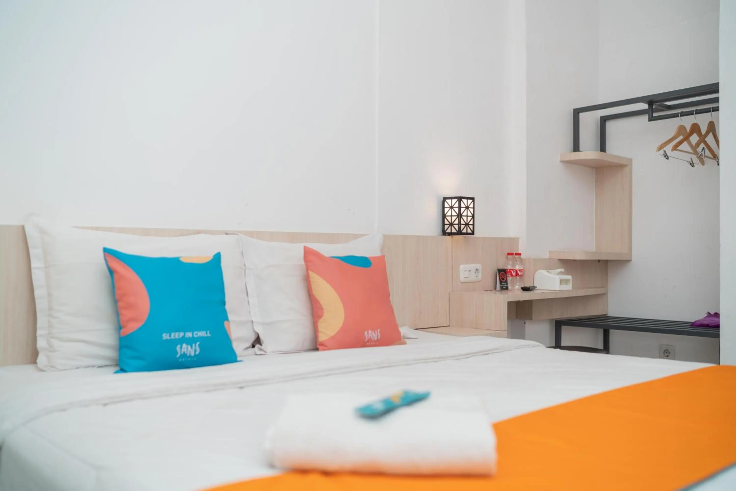 Bedroom, Bed in Sans Hotel FiFFa Premiere Malang