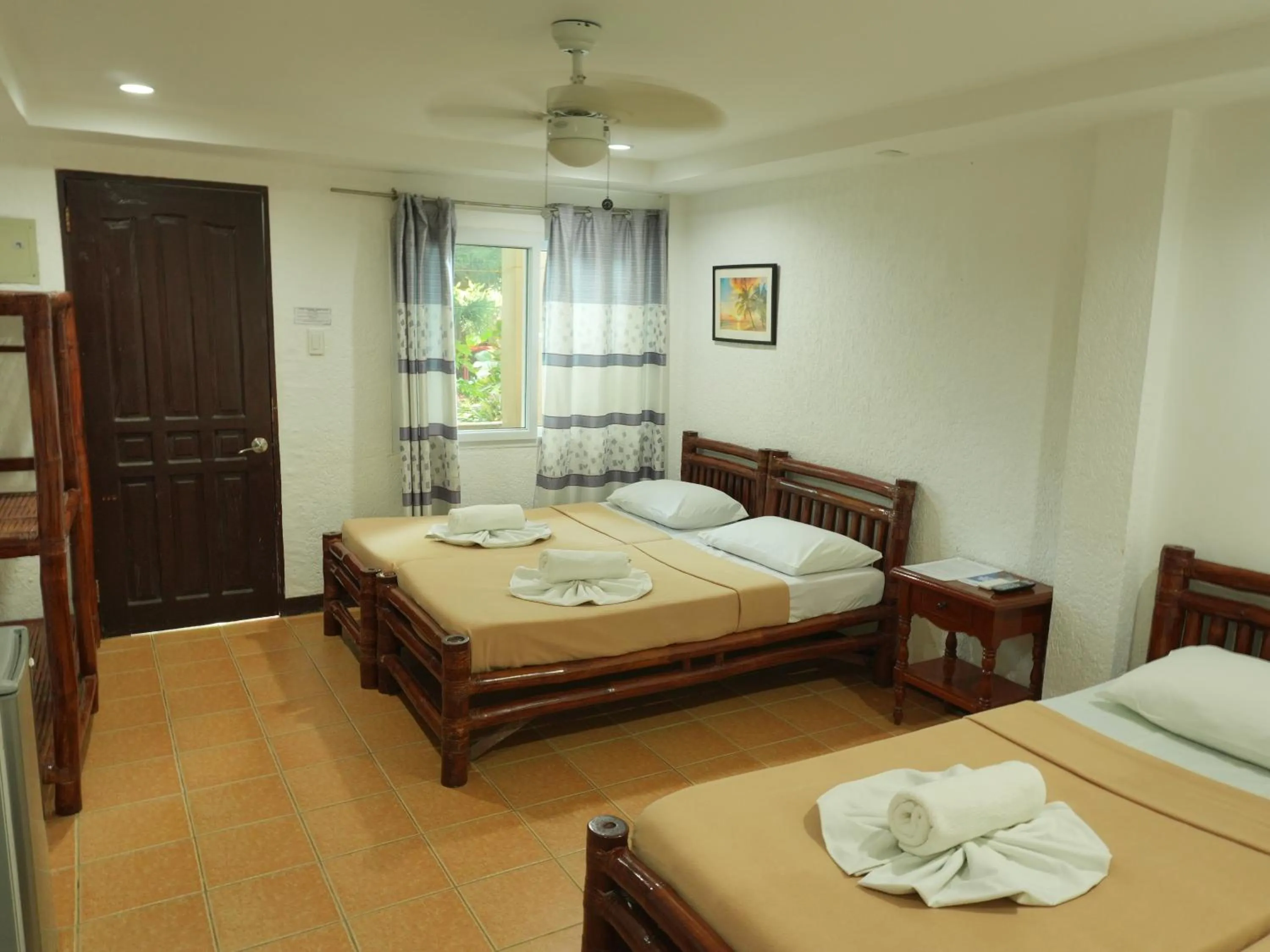 Bed in Marina Village