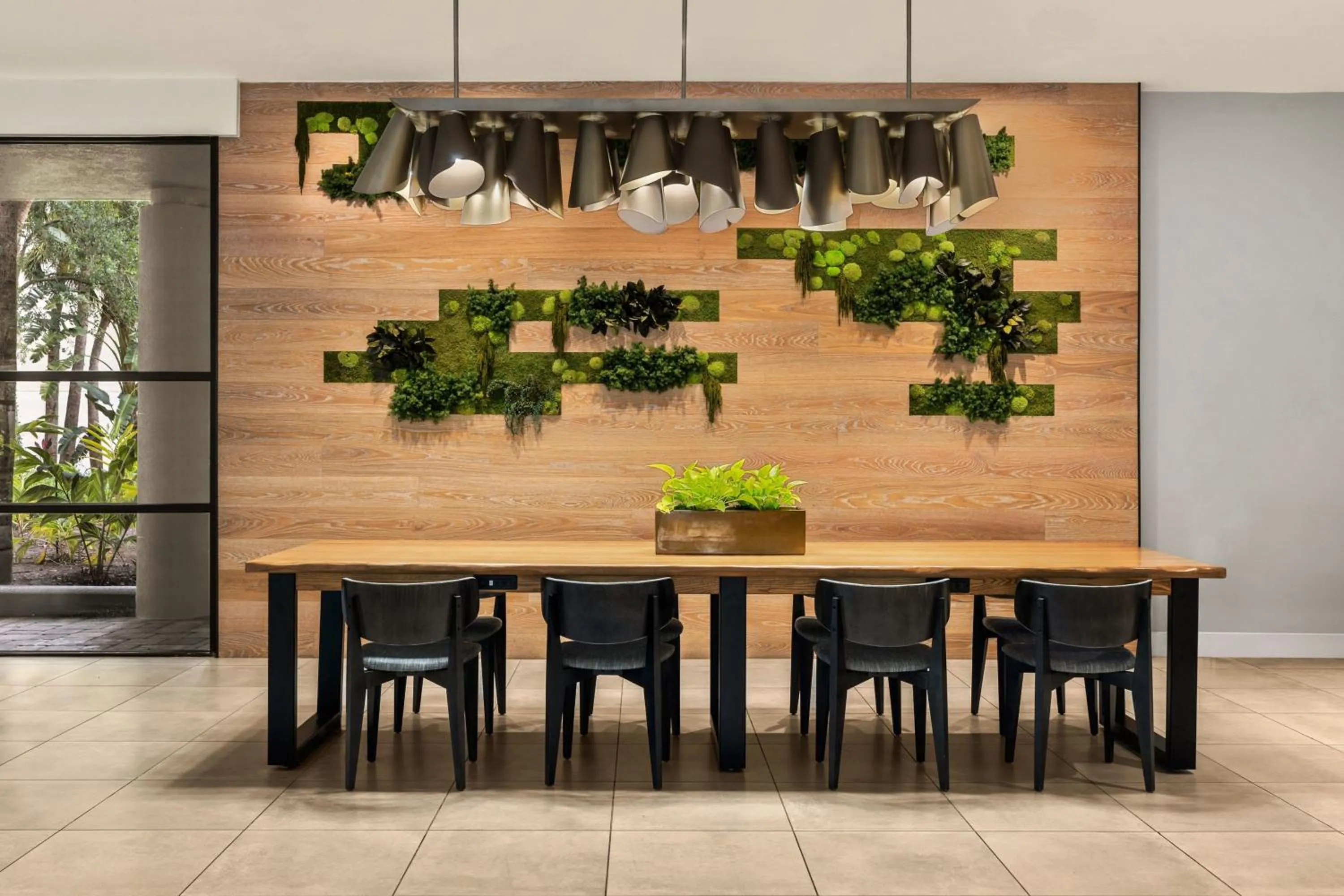 Lobby or reception in Delta Hotels by Marriott Orlando Celebration