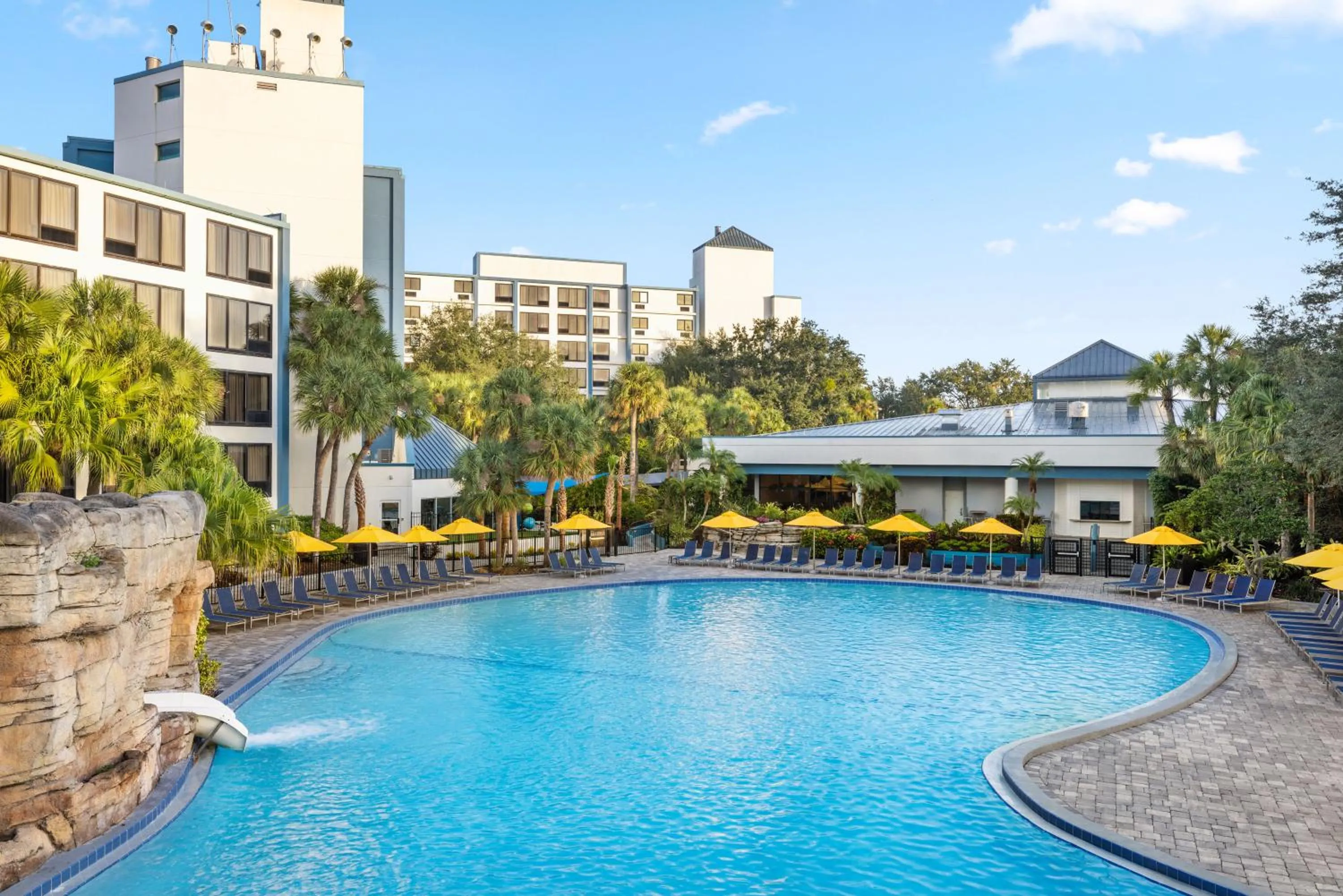 Swimming pool in Delta Hotels by Marriott Orlando Celebration