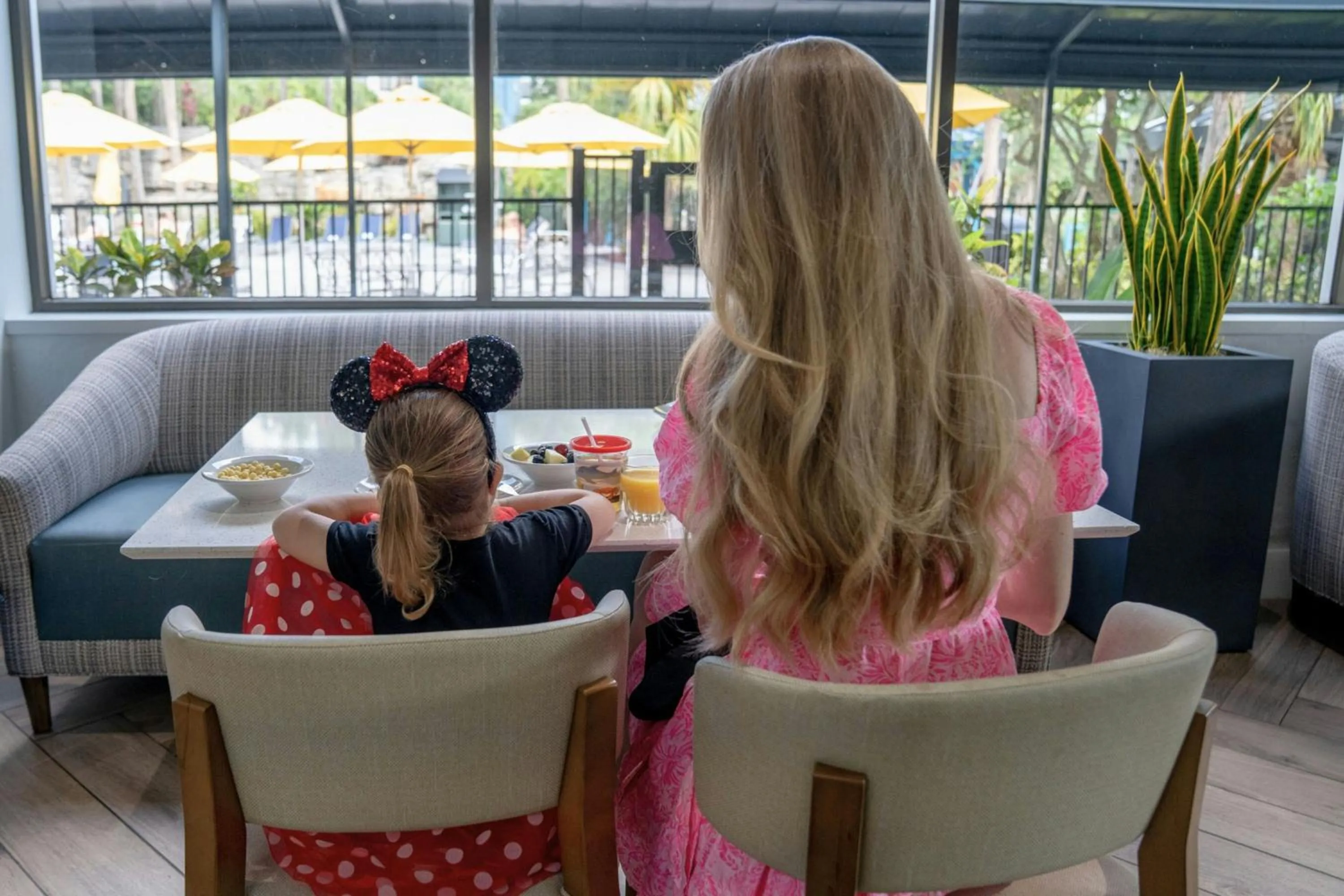 Swimming pool in Delta Hotels by Marriott Orlando Celebration