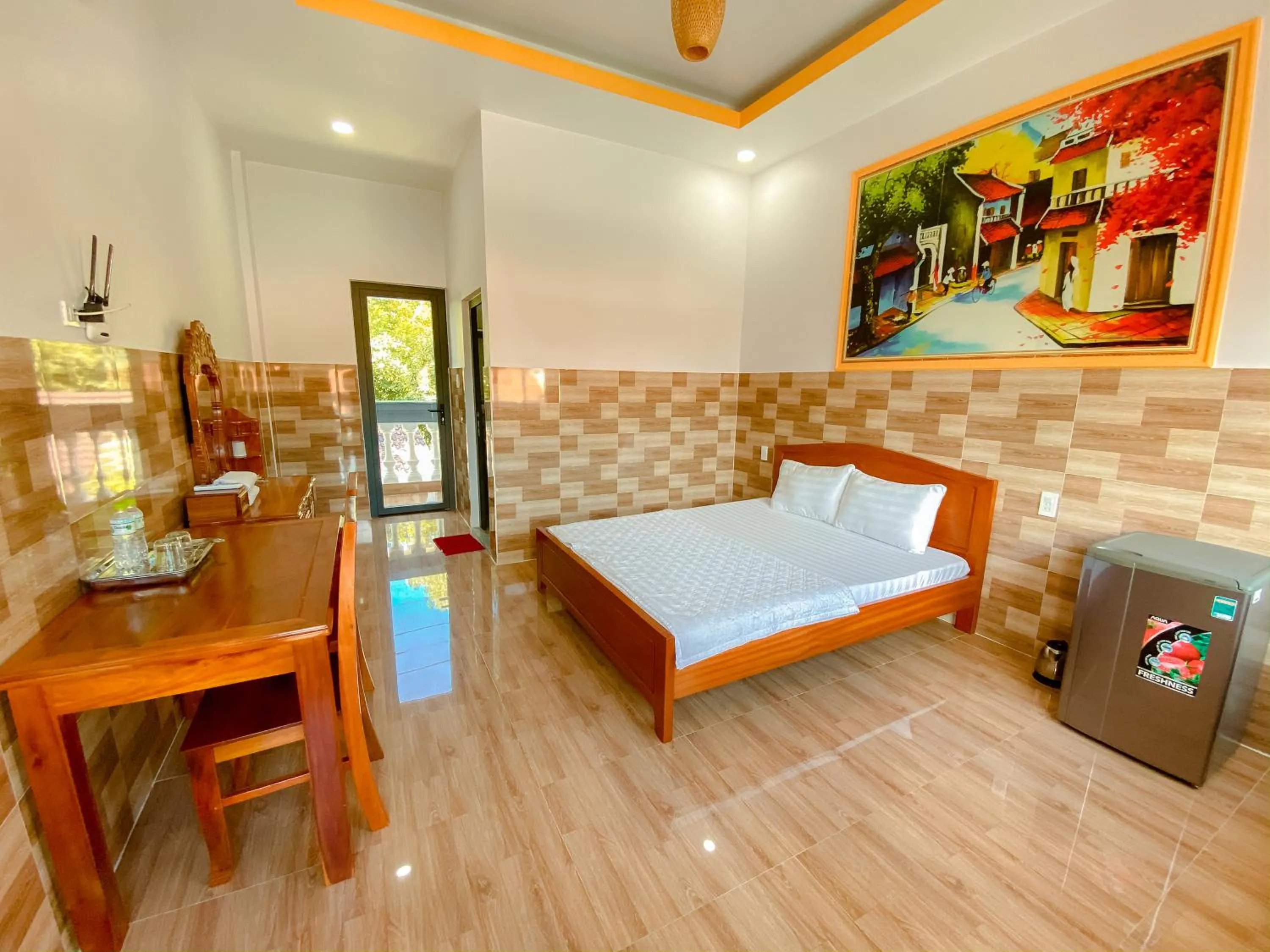 Photo of the whole room, Bed in Phu My Hung Bungalow