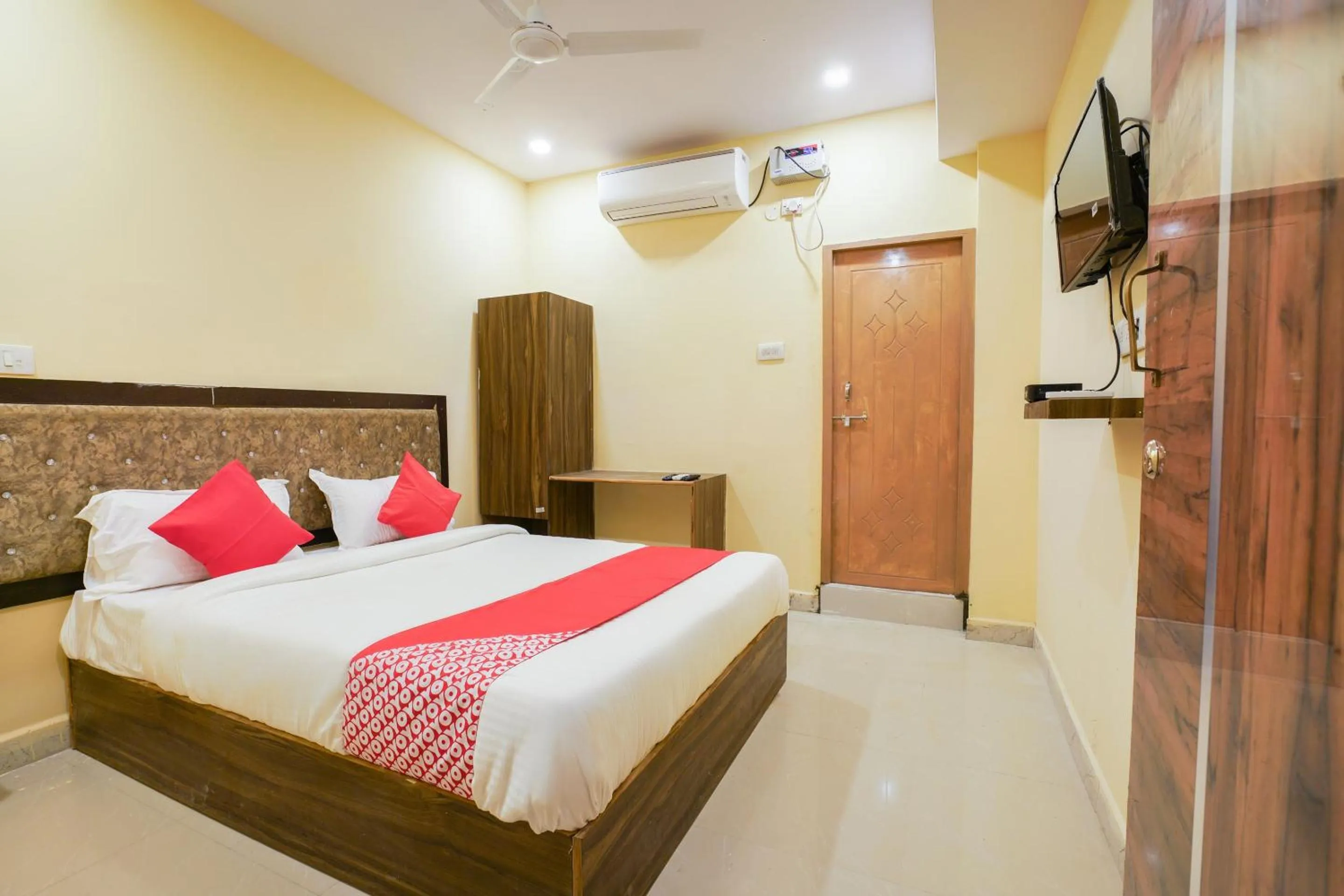 Bedroom, Bed in Hotel O R Square Stay Near LB Nagar Metro