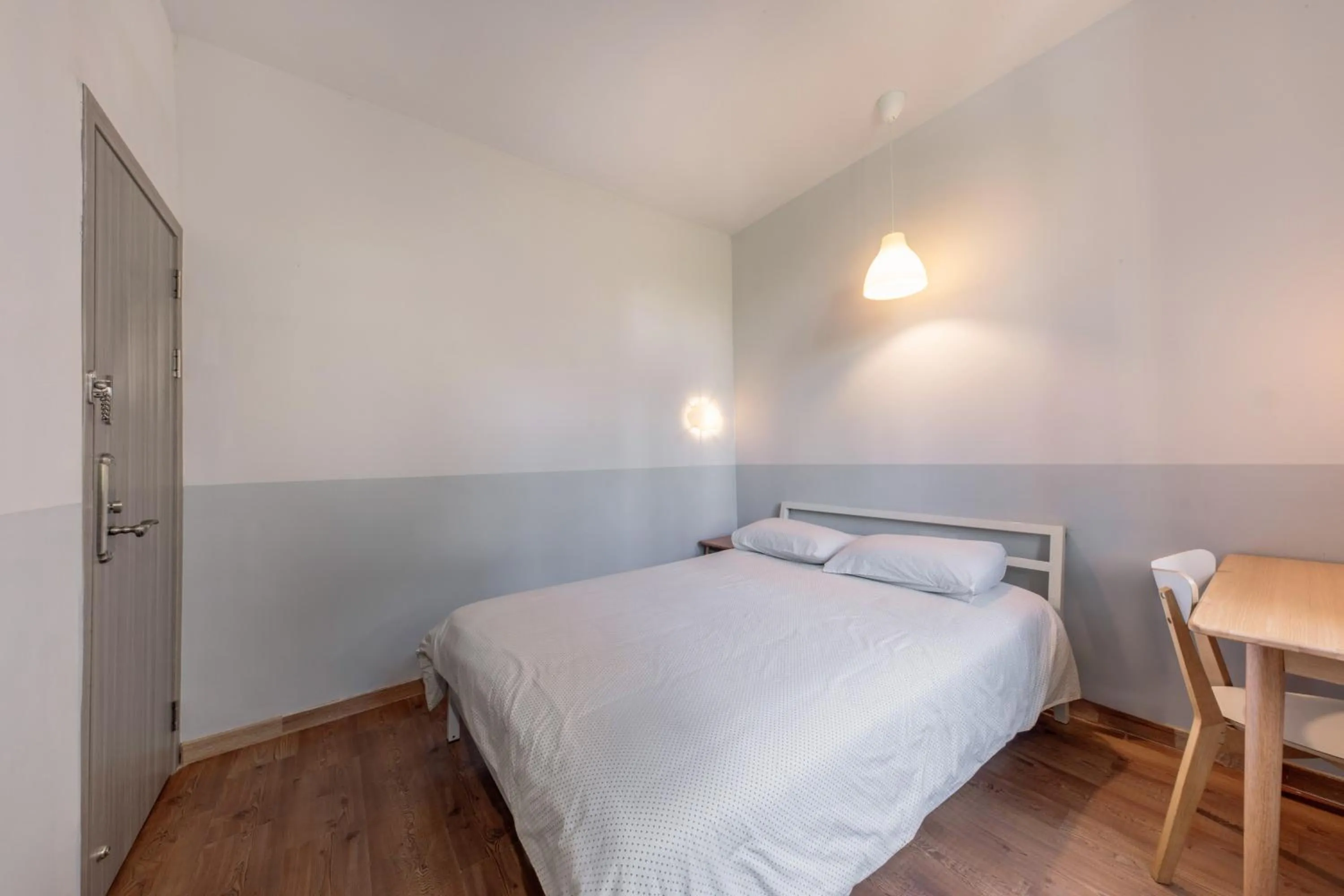 Bed in Shenzhen Loft Youth Hostel