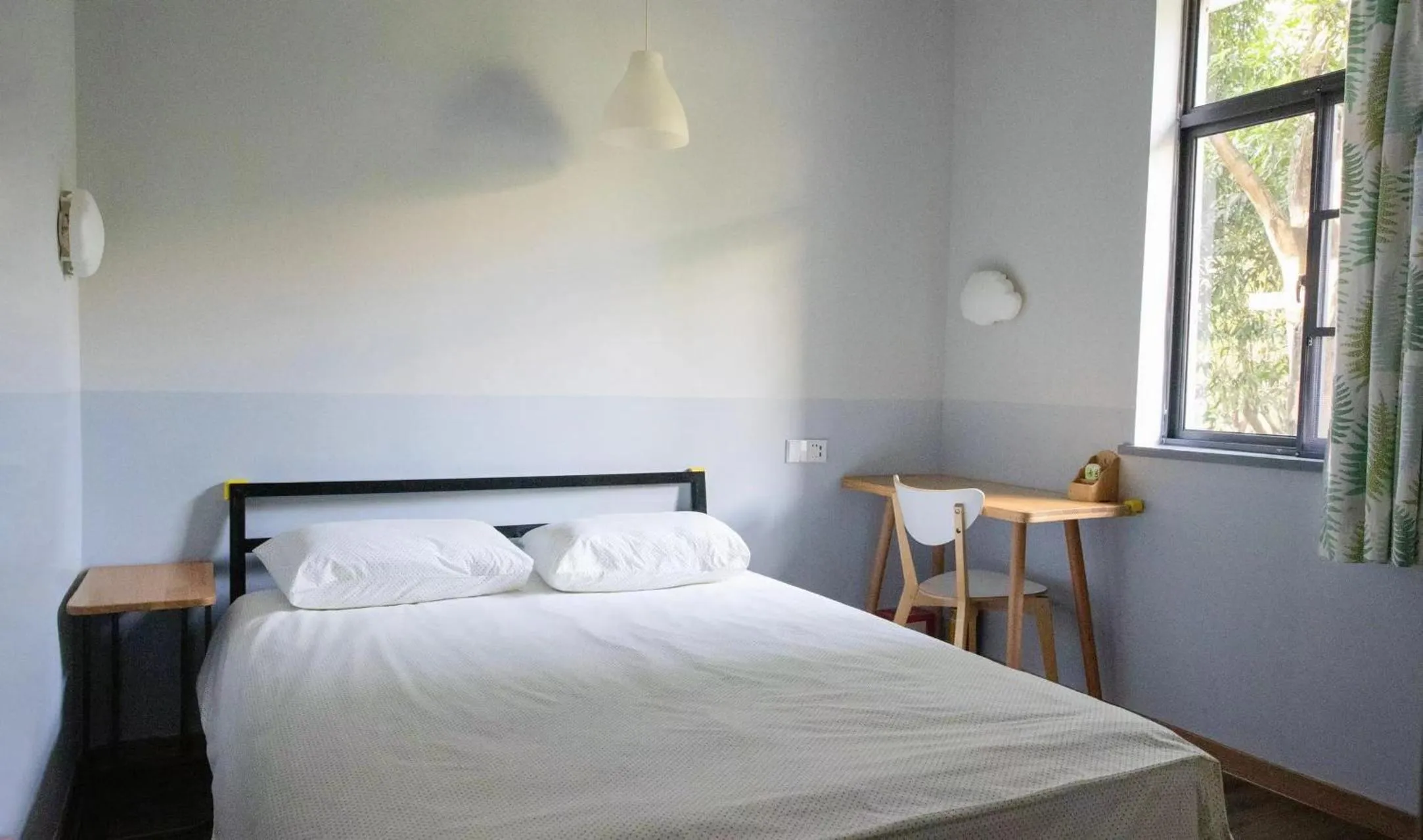 Bed in Shenzhen Loft Youth Hostel