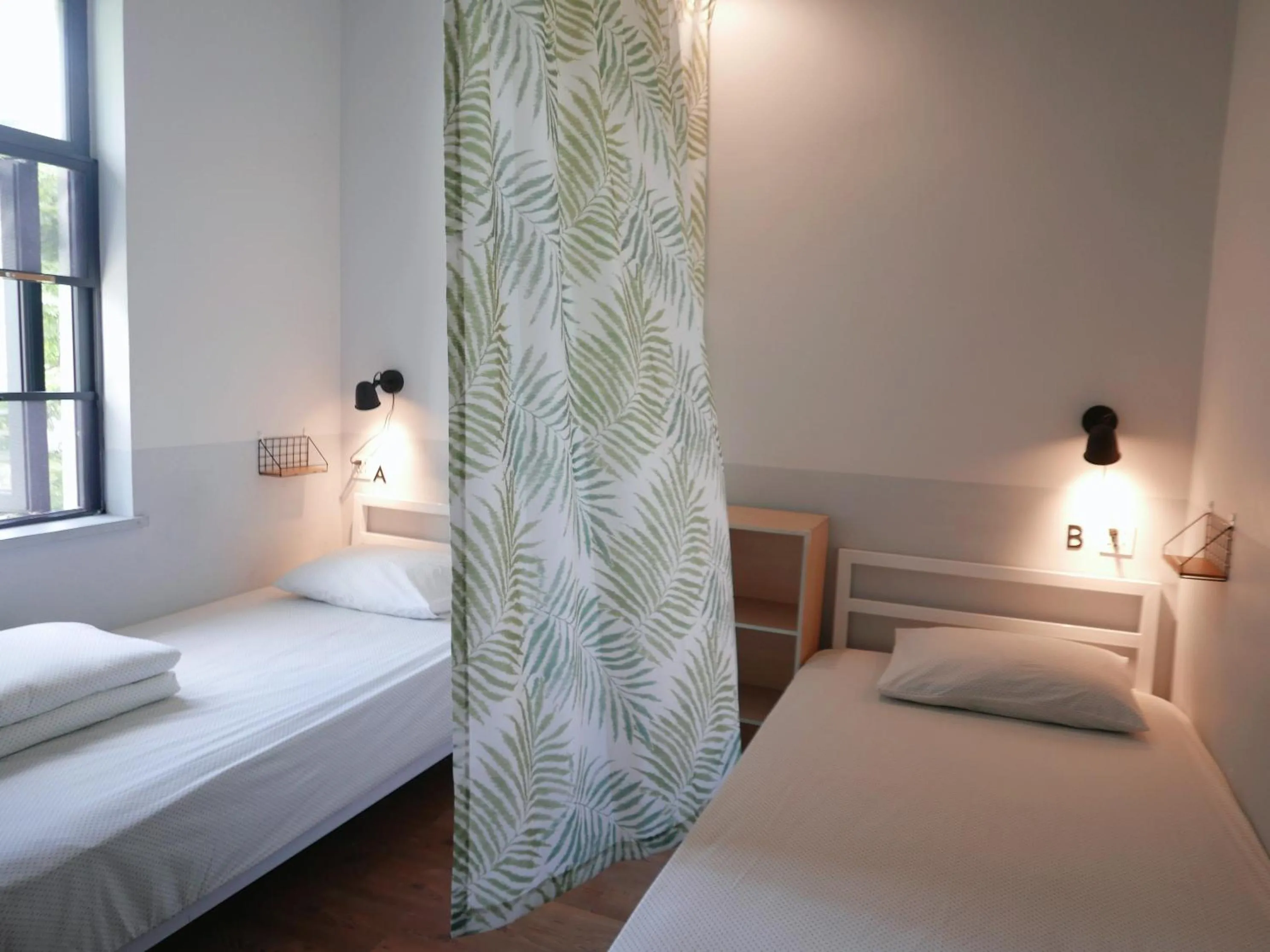 Bed in Shenzhen Loft Youth Hostel